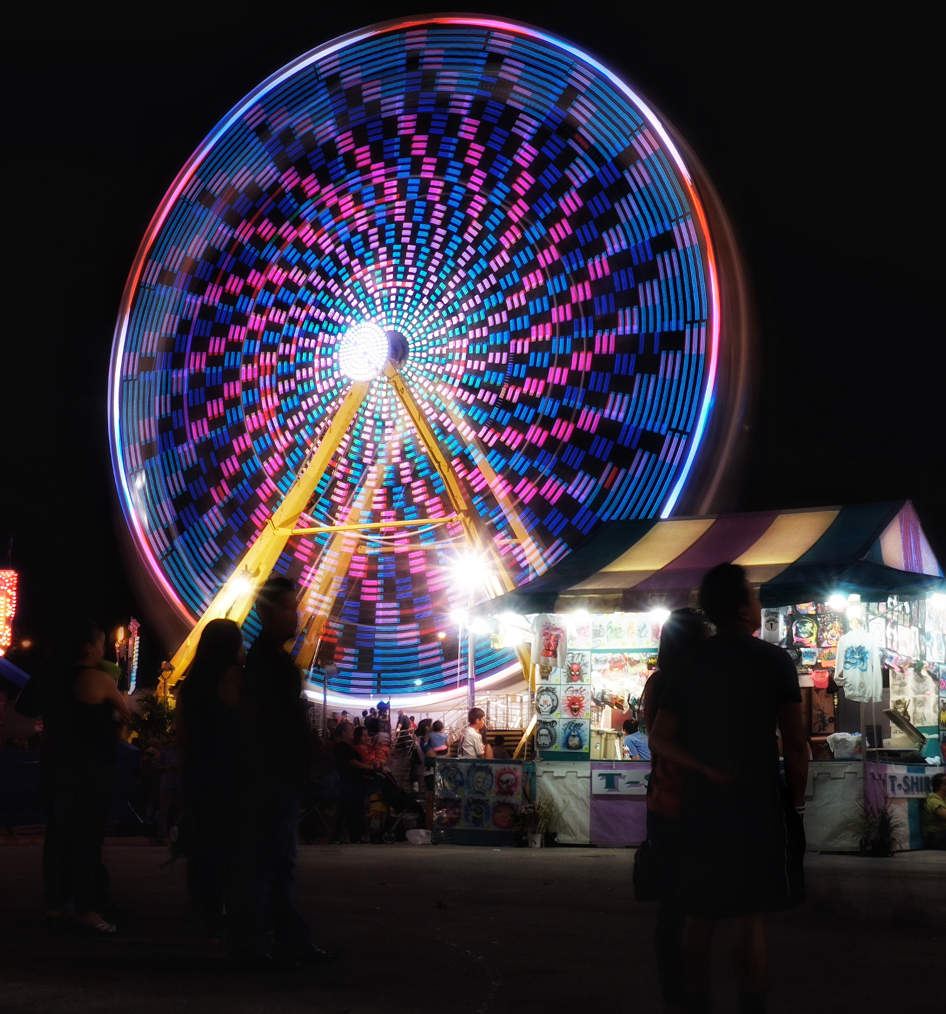 Sony a6300 + Sony E 18-50mm F4-5.6 sample photo. Ferris wheel photography