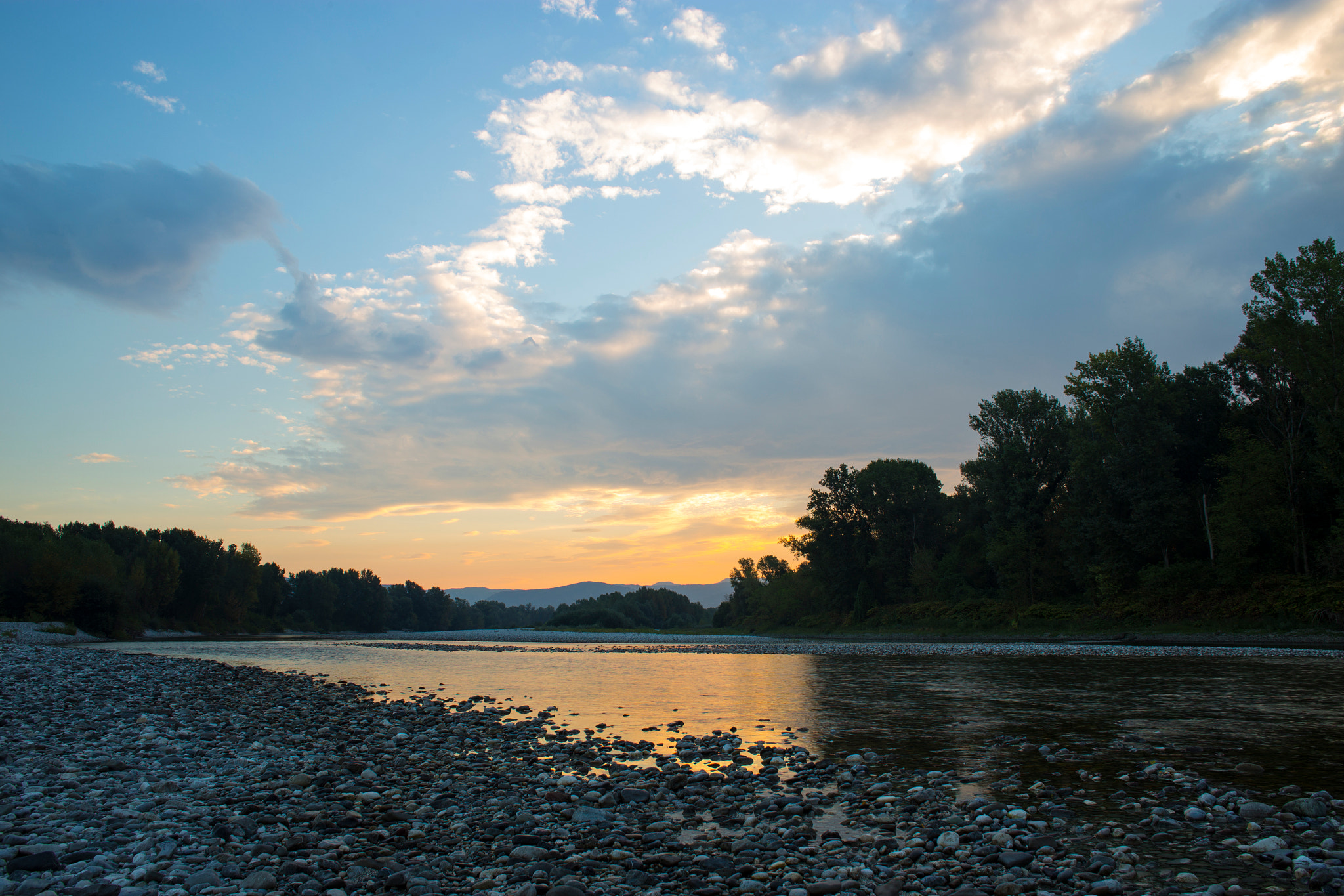 Canon EOS 6D + Canon EF 24mm F2.8 sample photo. Beginning of another day photography