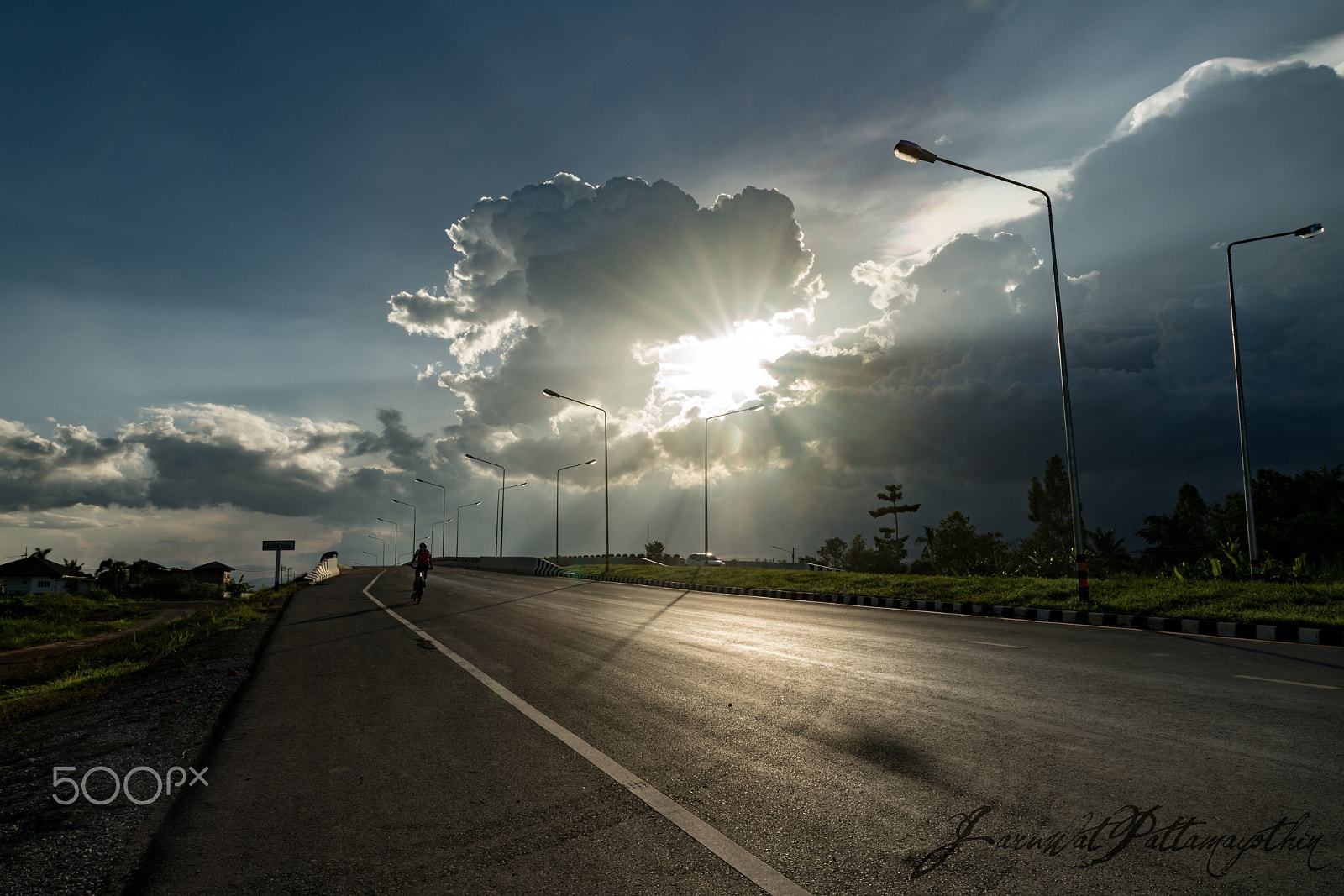 24-70mm F2.8 OSS sample photo. Crossing the bridge photography