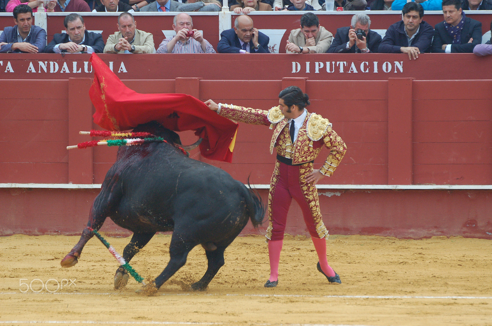 Nikon D50 + Sigma APO 170-500mm F5-6.3 Aspherical RF sample photo. Tauromaquia, toreo españa photography