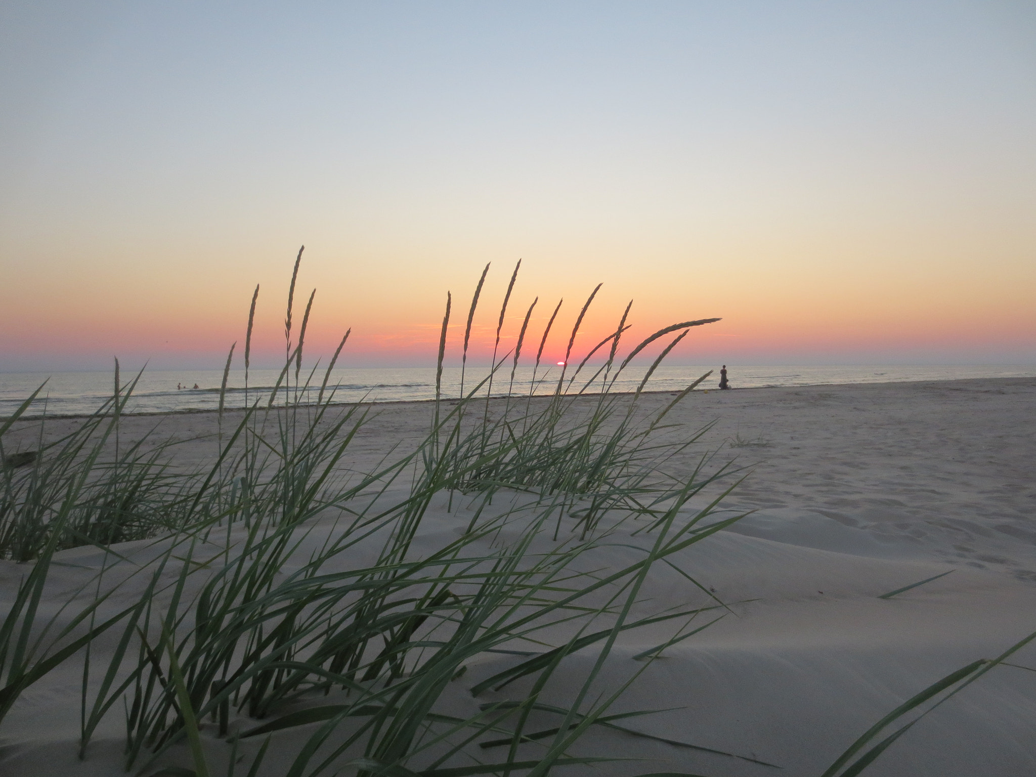 Canon PowerShot ELPH 110HS (PowerShot IXUS 125 HS) sample photo. Sunset, baltic sea photography
