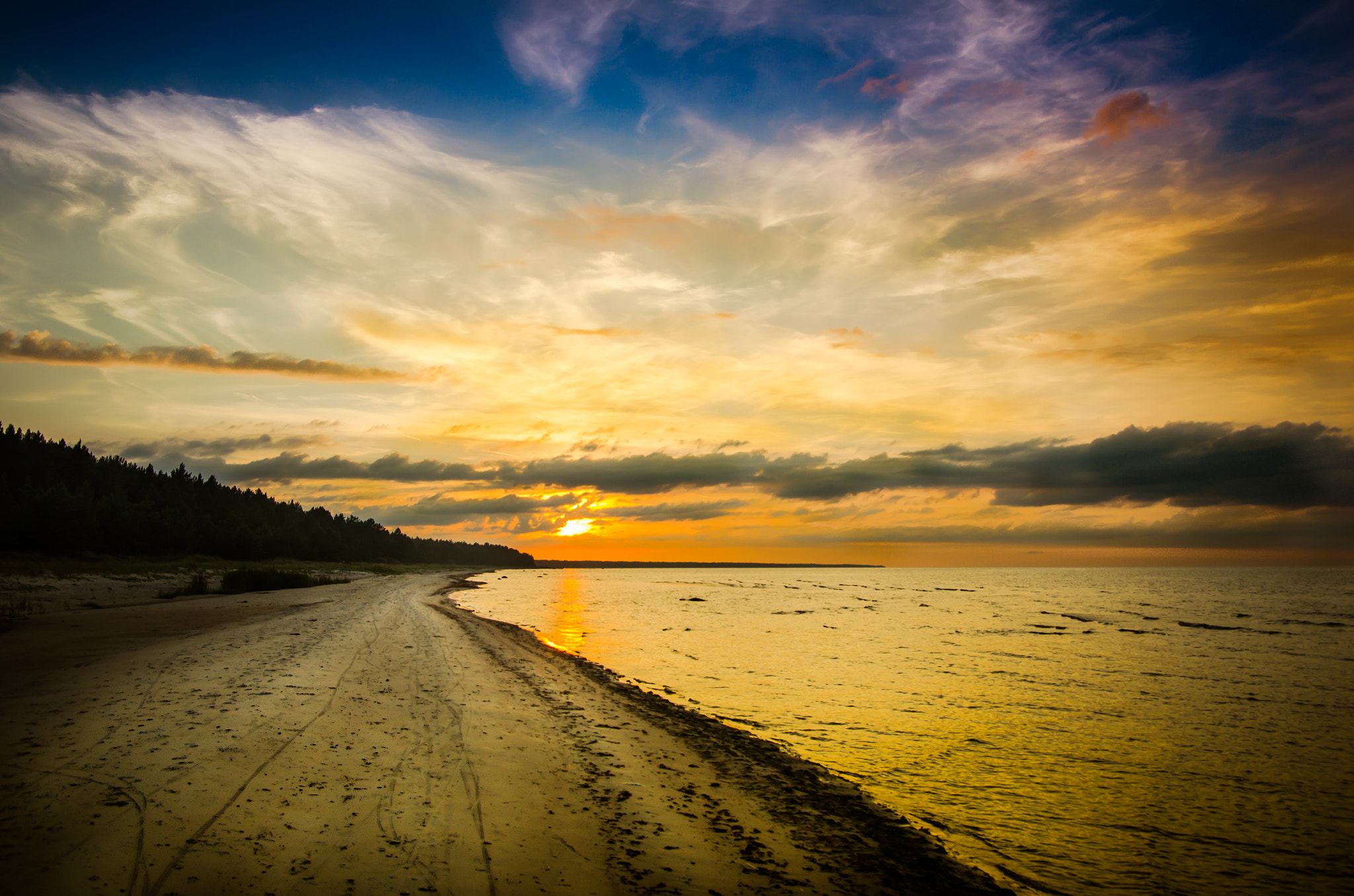 Pentax smc DA 16-45mm F4 ED AL sample photo. Sunset photography
