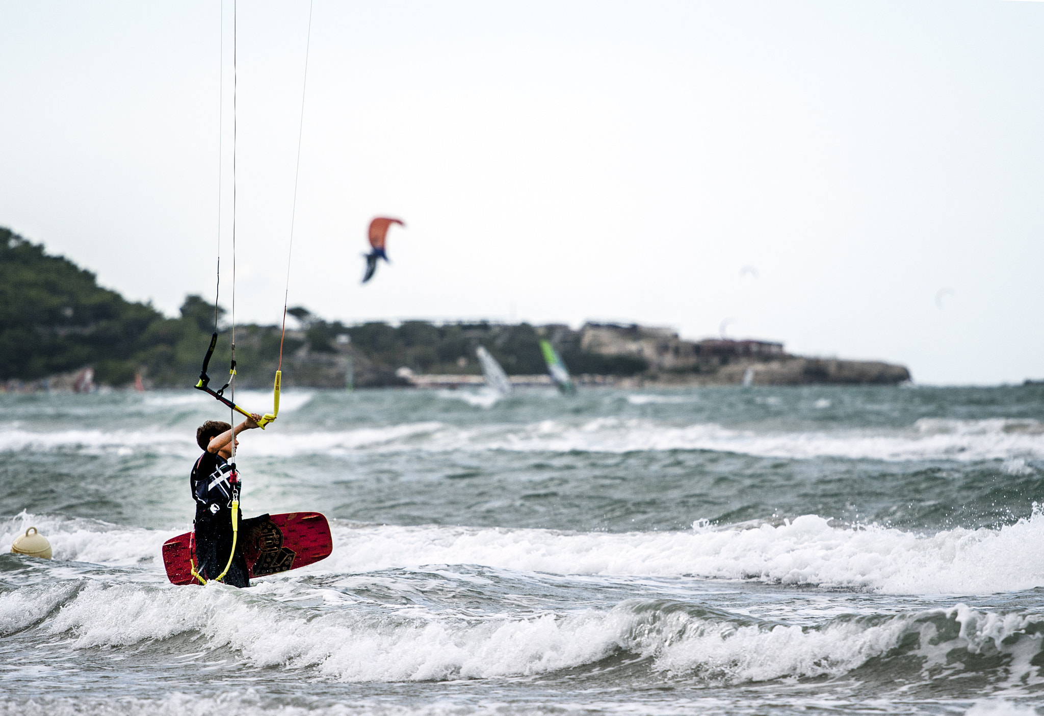 Canon EOS 400D (EOS Digital Rebel XTi / EOS Kiss Digital X) + Canon EF 70-200mm F4L USM sample photo. Kitesurf in gargano, italy, 2016 photography