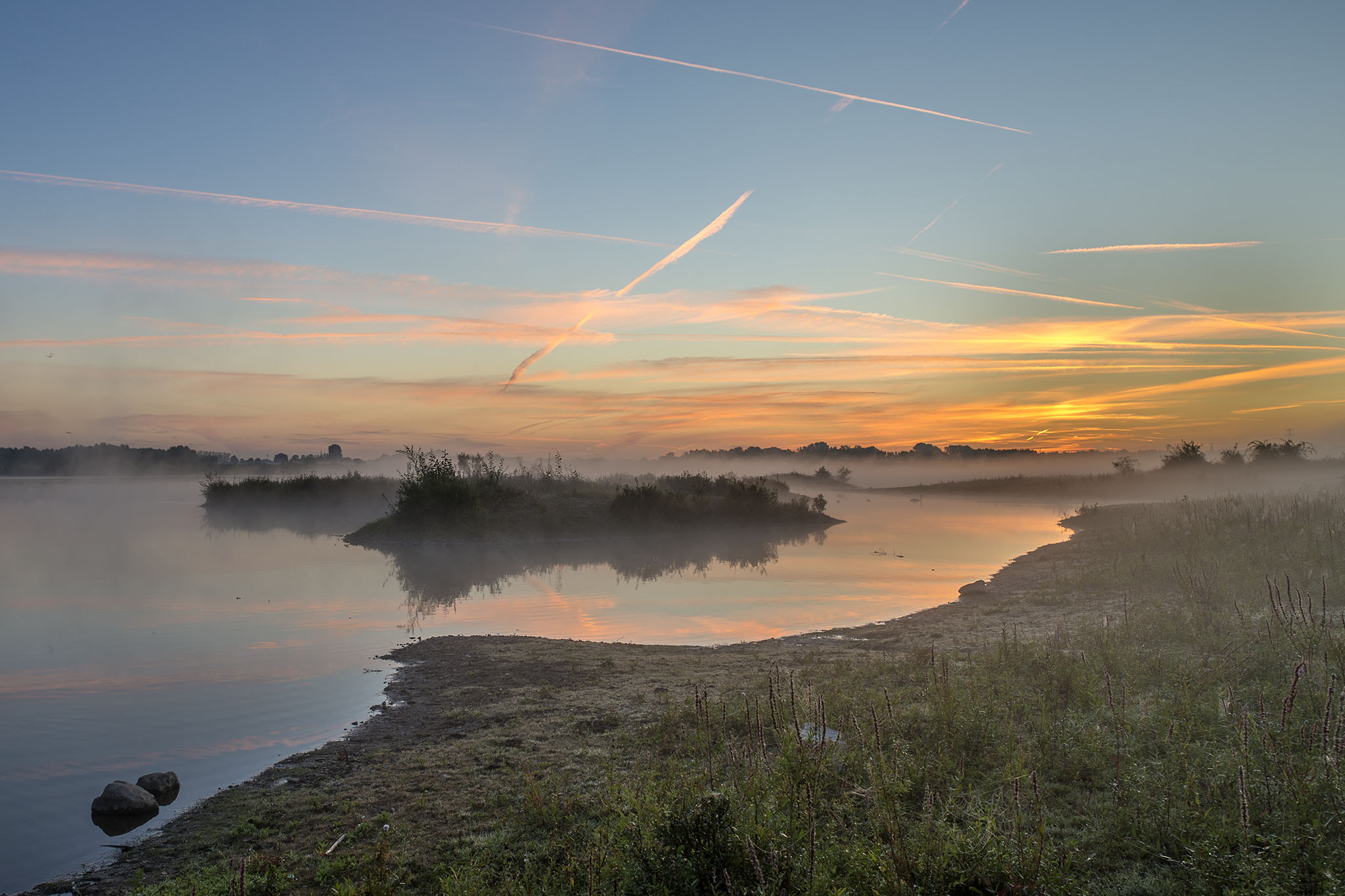 Nikon D800 + Nikon AF-S Nikkor 24mm F1.8G ED sample photo. Sunrise photography
