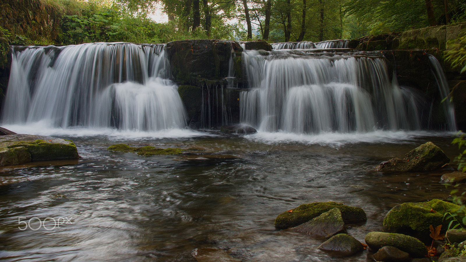 Nikon D5500 + 18.00 - 200.00 mm f/3.5 - 6.3 sample photo. Waterfalls mohelnice photography