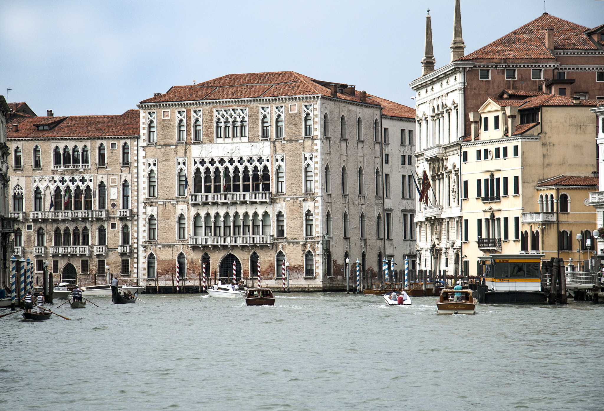 Canon EF-S 17-85mm F4-5.6 IS USM sample photo. Venice, italy, 2016 photography
