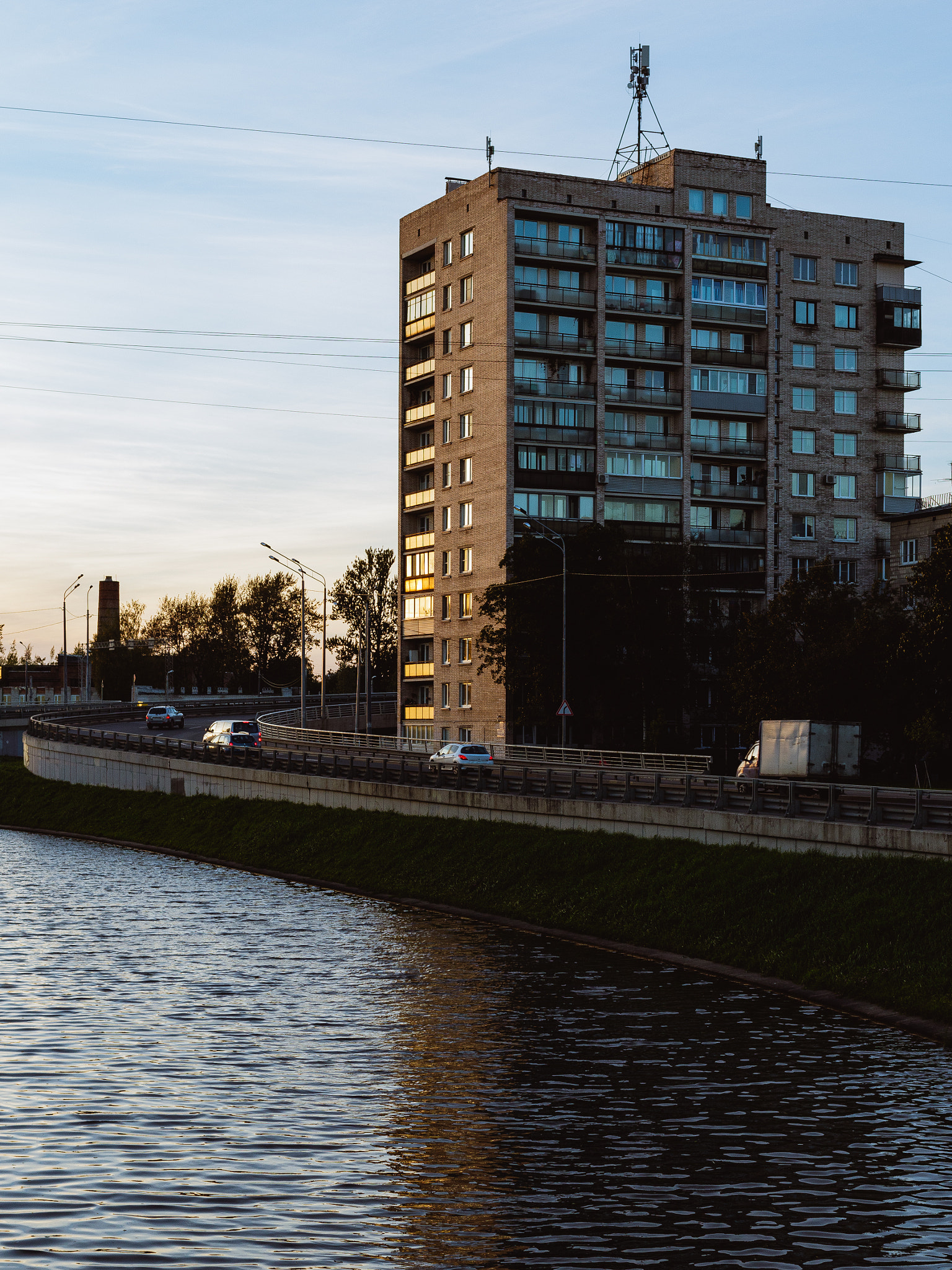 Canon EF 35mm F2 IS USM sample photo. Immovable photography