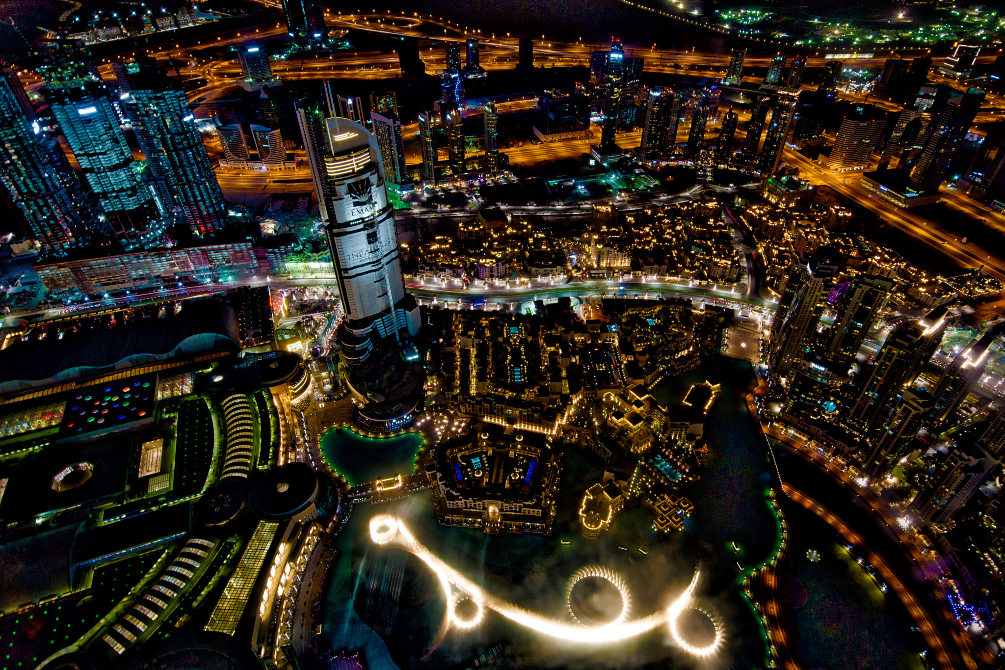 Sony SLT-A77 + Minolta AF 28-80mm F3.5-5.6 II sample photo. Dubai fountains from the burj khalifa photography