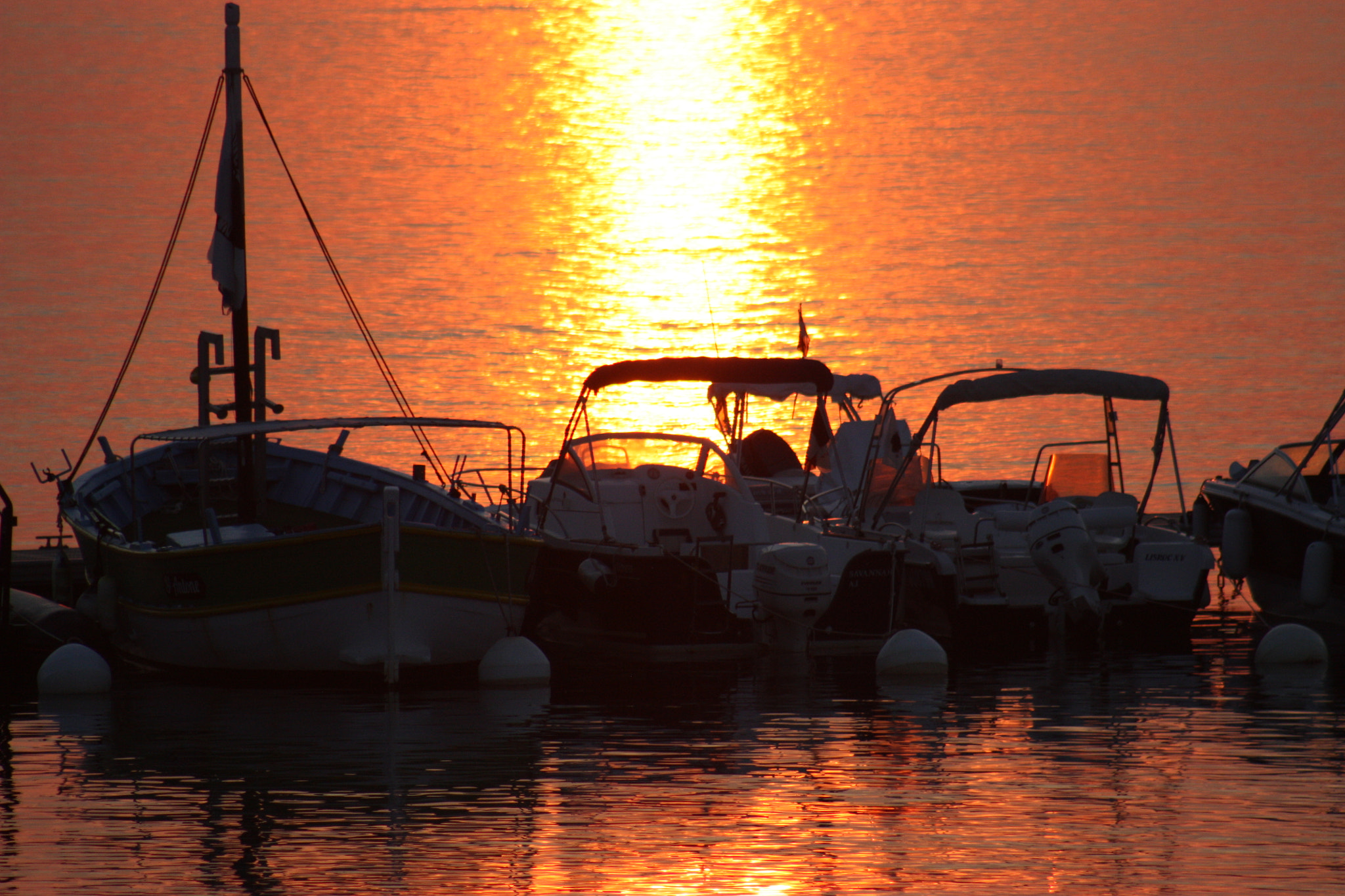 Canon EF 75-300mm f/4-5.6 USM sample photo. Boats at pinarellu photography
