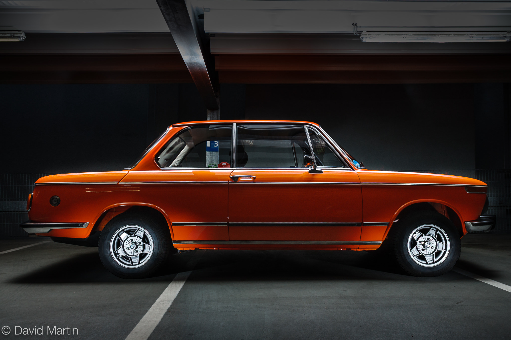 Canon EOS-1D Mark III sample photo. Bmw 2002 photography