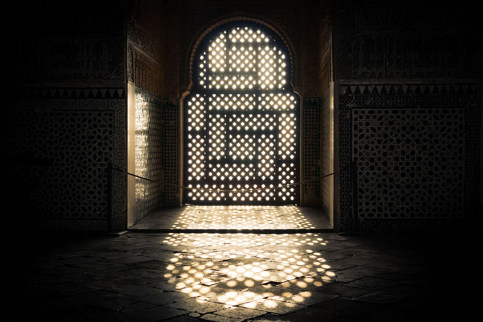 Sony Alpha NEX-6 + Sony E 35mm F1.8 OSS sample photo. Arabic dreams photography