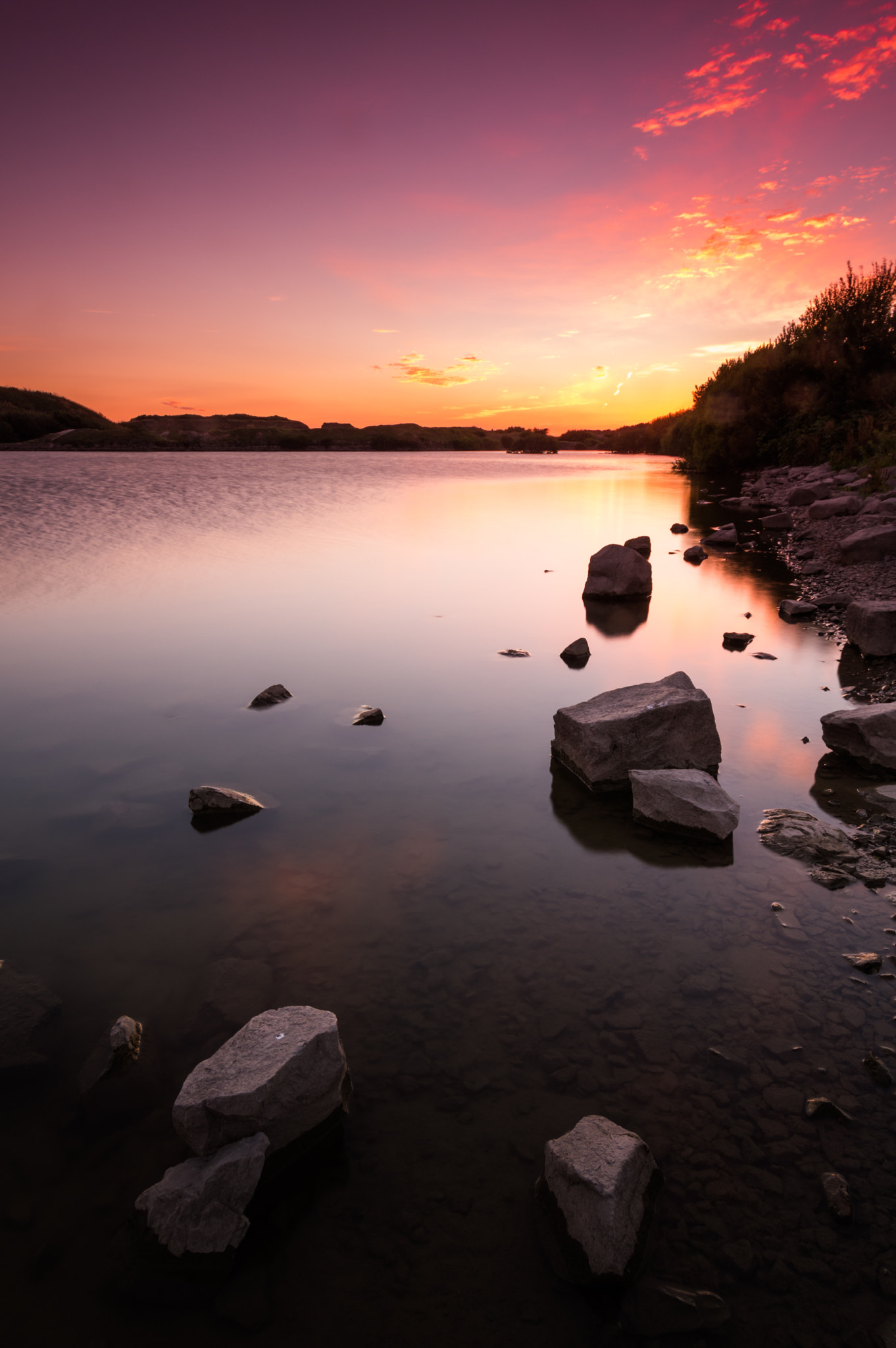 Sigma 10-20mm F3.5 EX DC HSM sample photo. Last light photography