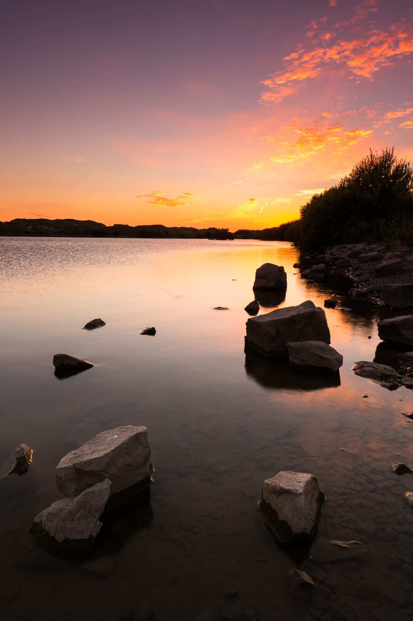 Sigma 10-20mm F3.5 EX DC HSM sample photo. Last light photography