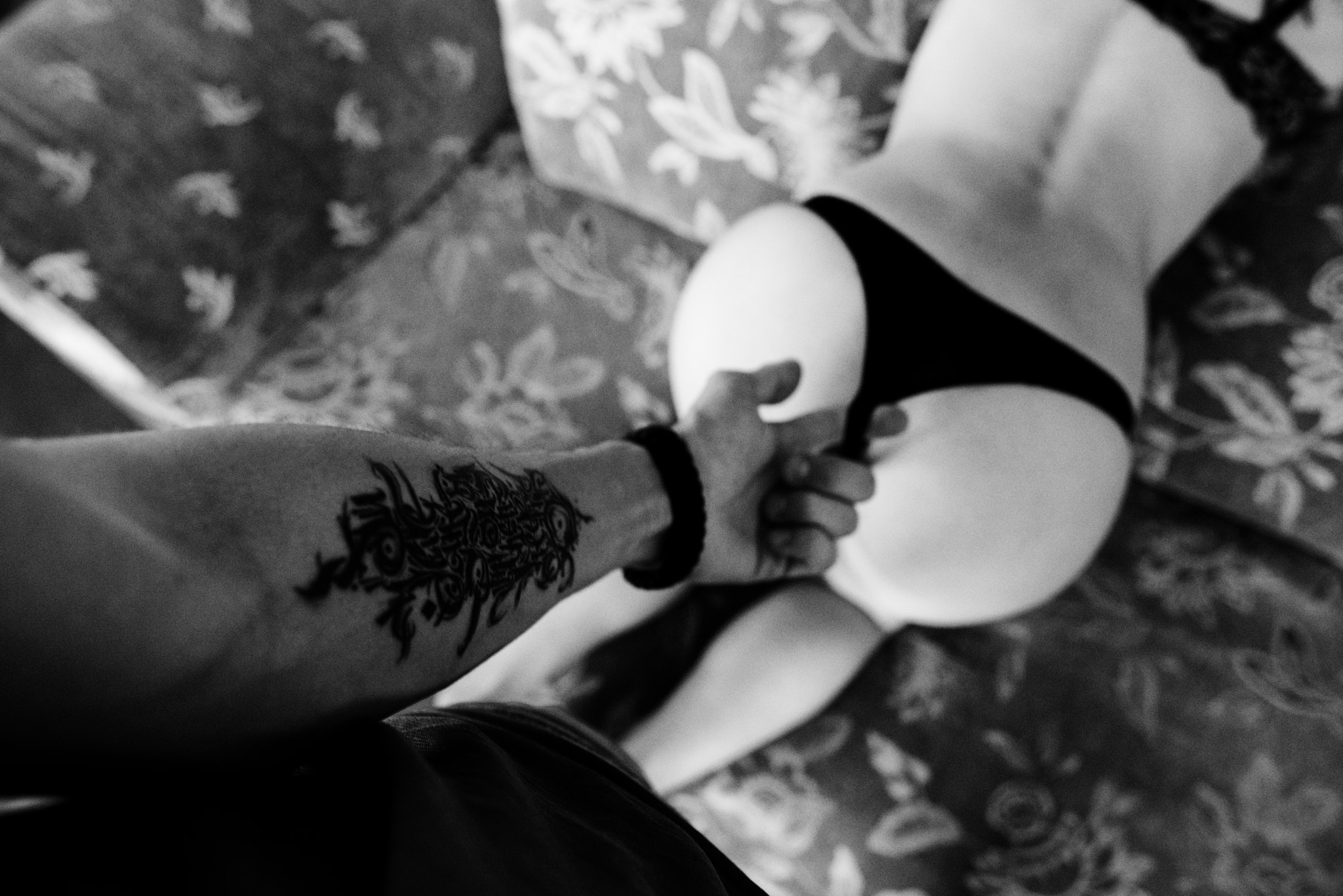 Nikon D600 + Nikon AF-S Nikkor 28mm F1.8G sample photo. My first tattoo photography