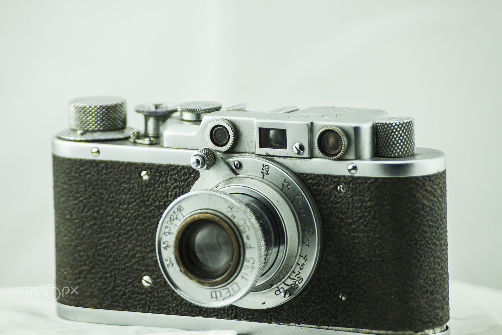 Canon EOS 50D sample photo. Camara rusa antigua photography