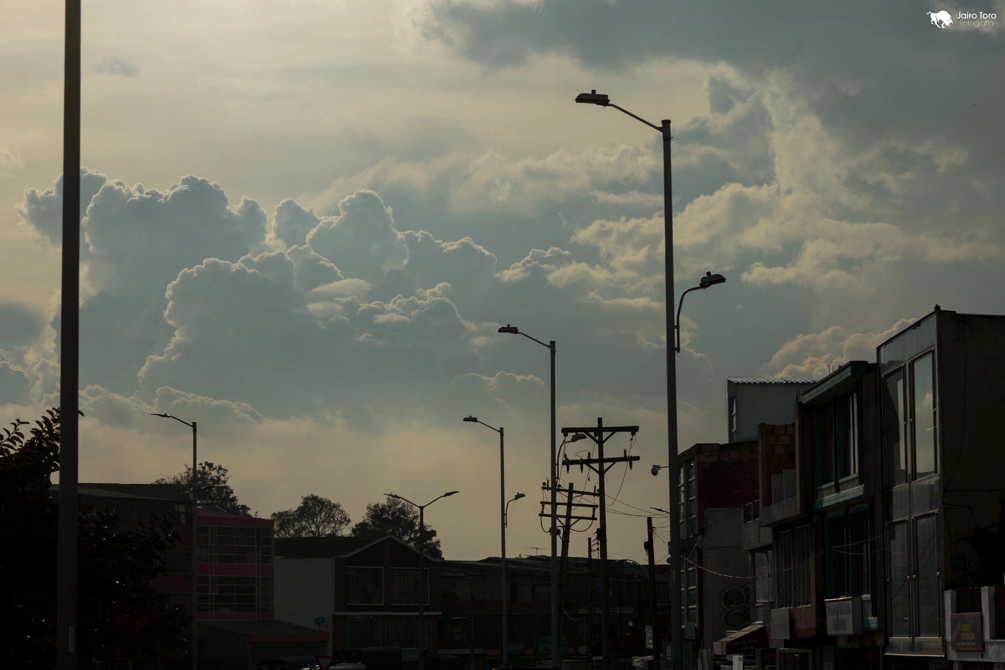Canon EOS 1100D (EOS Rebel T3 / EOS Kiss X50) sample photo. Cielo sobre bogotá photography