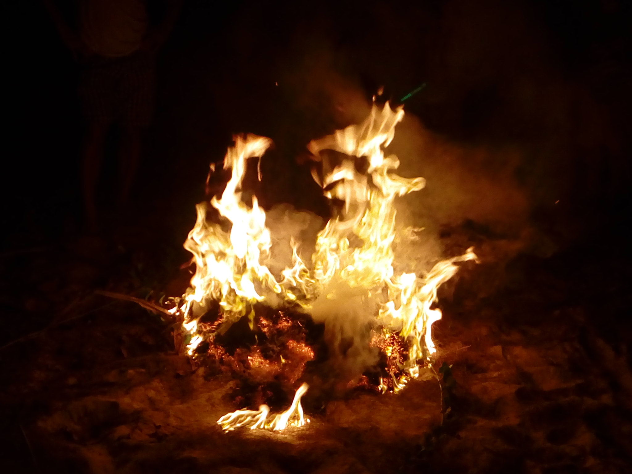 LG G Vista sample photo. Fire photography