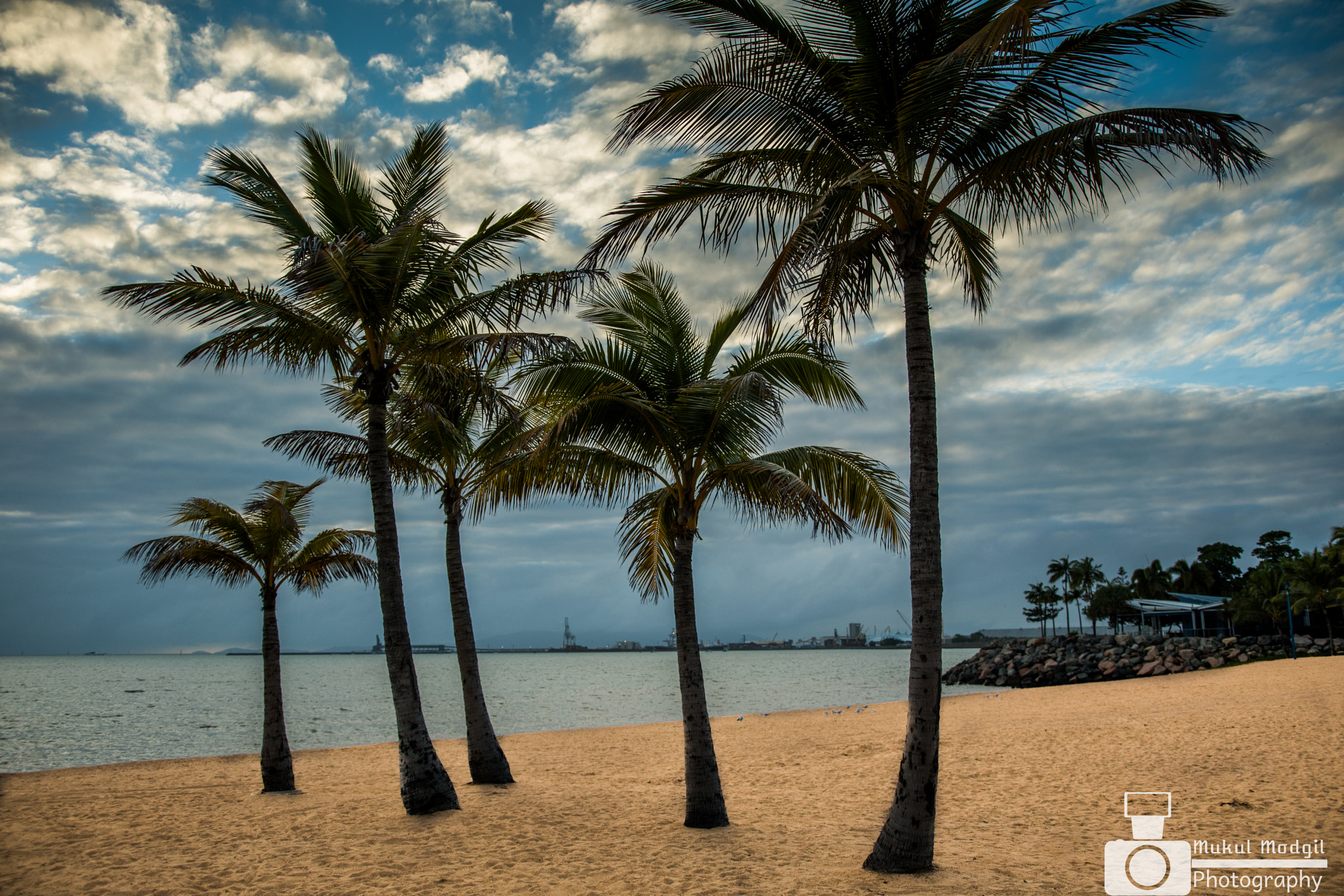 Nikon D5500 + Sigma 18-35mm F1.8 DC HSM Art sample photo. Oldphotossavage photography