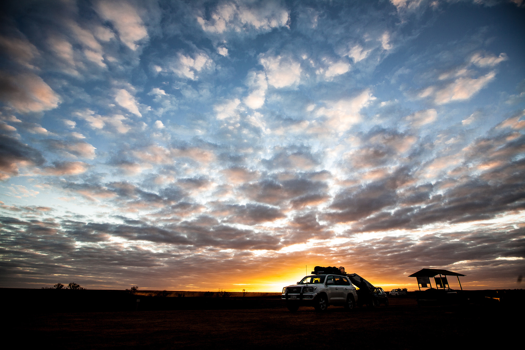 Canon EF 16-35mm F2.8L II USM sample photo. Road-trip sunset photography