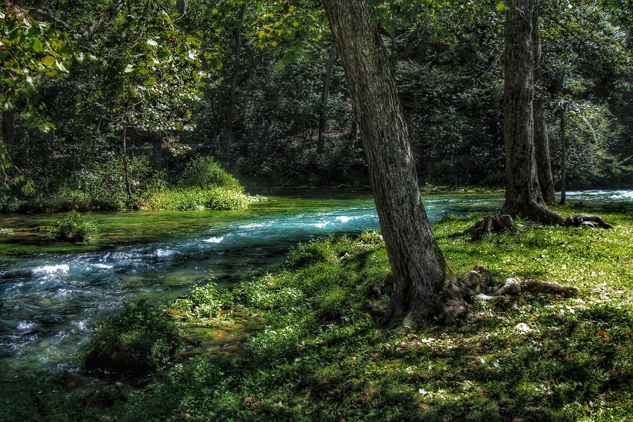 Tamron AF 28-200mm F3.8-5.6 XR Di Aspherical (IF) Macro sample photo. Countryside cool stream photography