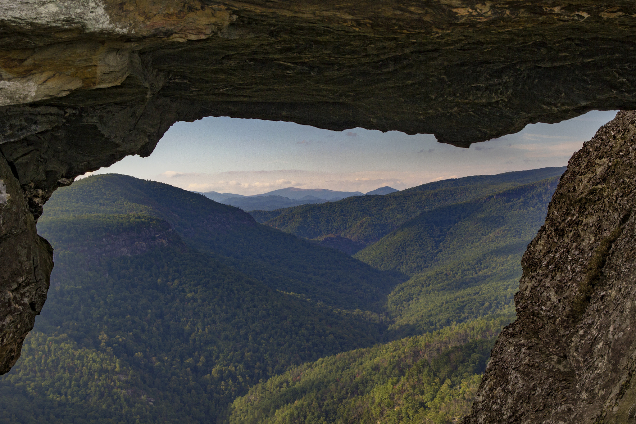 Sigma 18-50mm f/2.8 Macro sample photo. Table rock photography