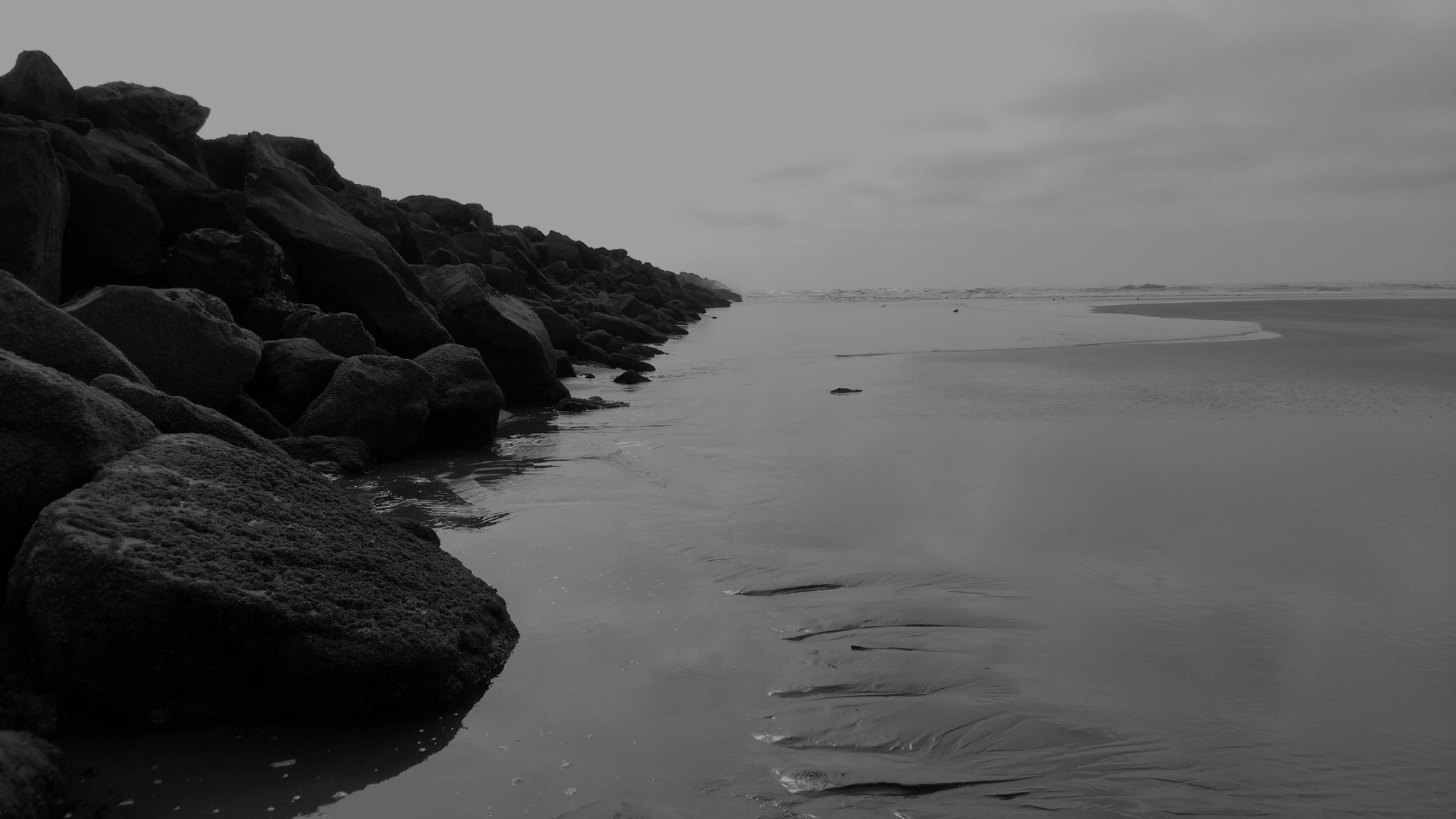 HTC DESIRE EYE sample photo. Rocky beach  photography