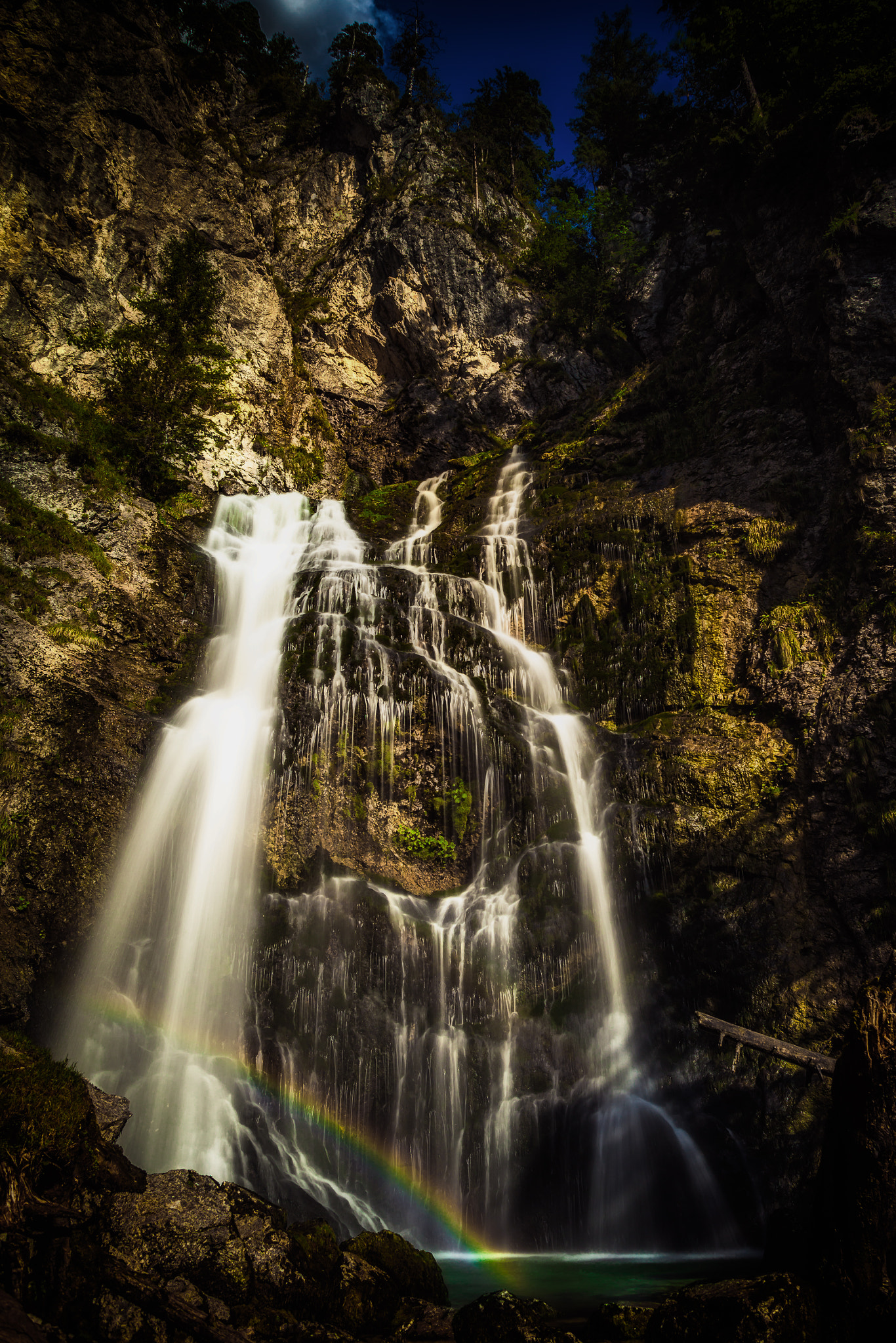 Canon EF 20-35mm f/2.8L sample photo. Waterfall no.5 palfau wasserlochklamm photography