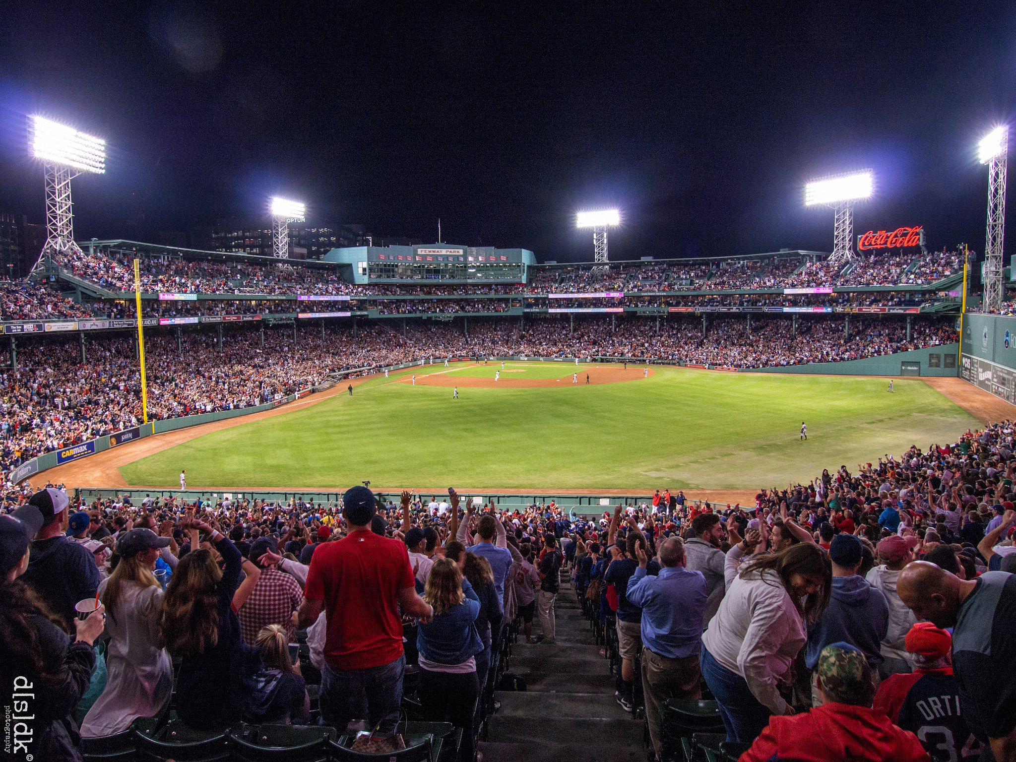 Olympus OM-D E-M5 + OLYMPUS 11-22mm Lens sample photo. Fenway park - david ortiz hits another home run photography