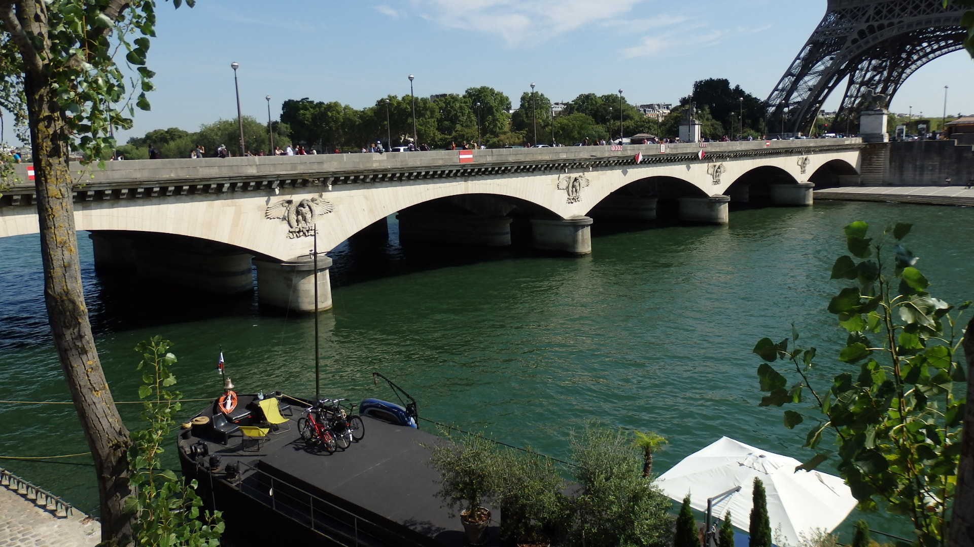 Olympus SZ-16,DZ-105 sample photo. Brige in paris photography