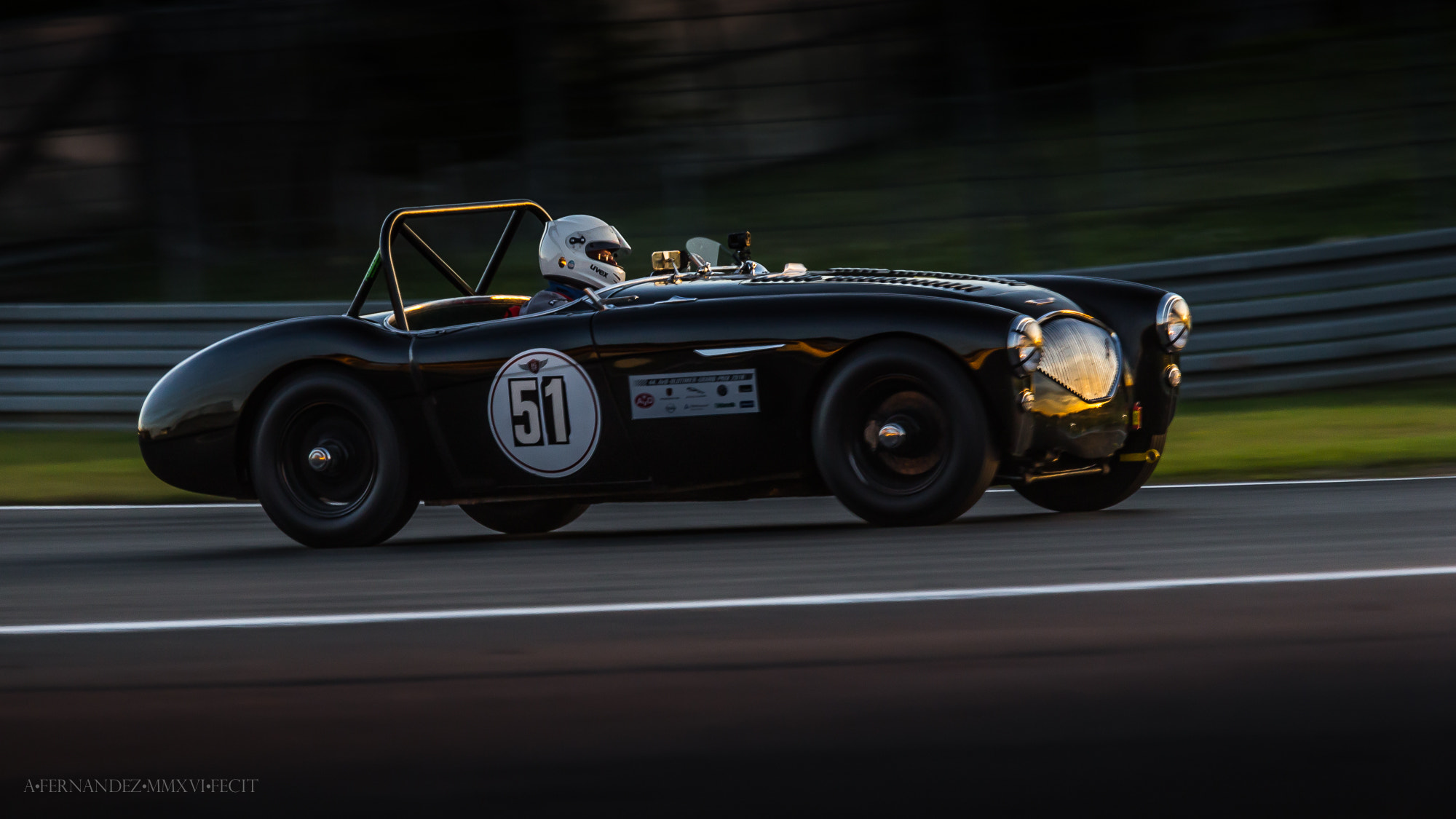 Canon EF 70-200mm F4L IS USM sample photo. Austin-healey 100m, 1956 photography