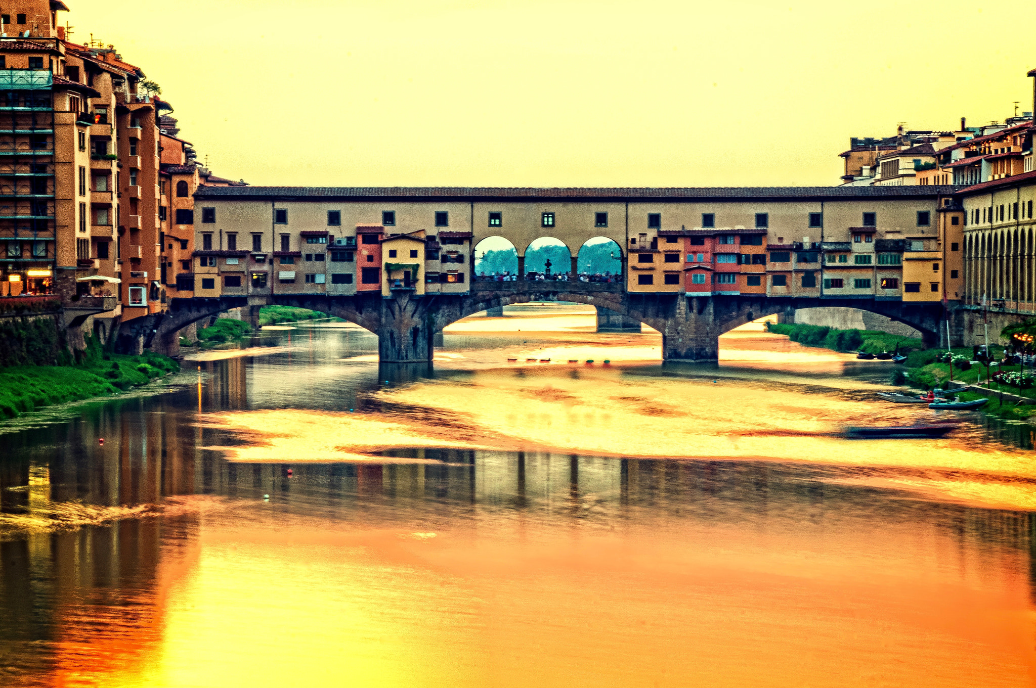 Nikon AF-S Nikkor 24-120mm F4G ED VR sample photo. River arno at sunset photography