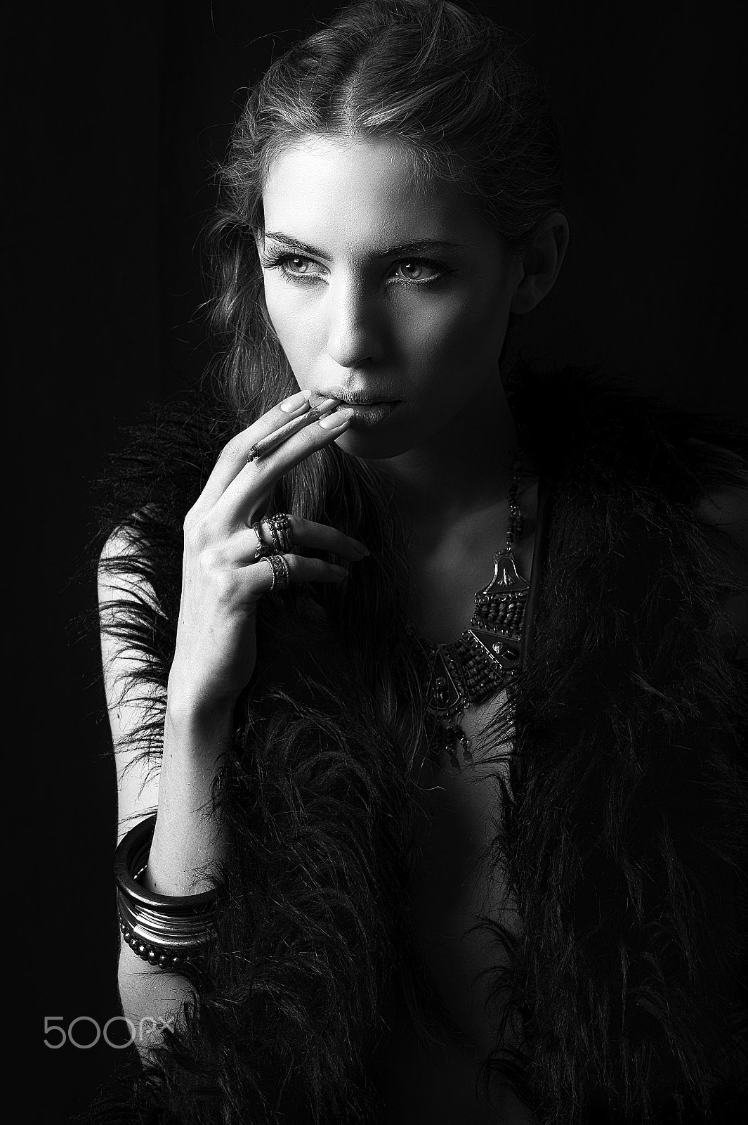 Nikon AF-S Nikkor 70-200mm F4G ED VR sample photo. Smoke photography