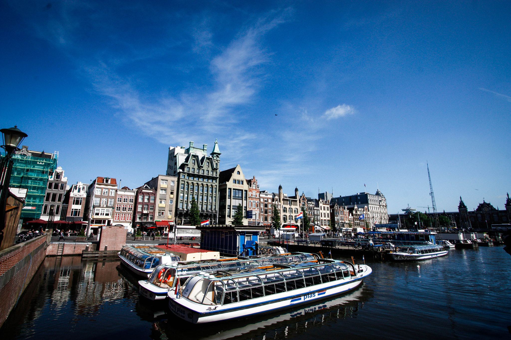 Canon EF-S 10-22mm F3.5-4.5 USM sample photo. Amsterdam photography