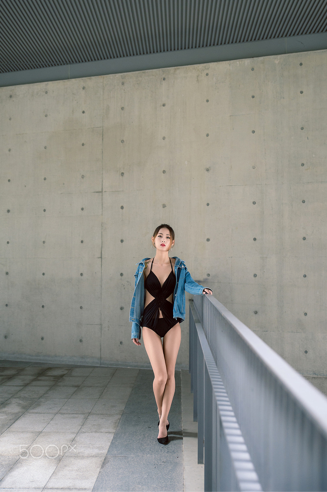 Tamron SP 24-70mm F2.8 Di VC USD sample photo. Sexy girl in building photography