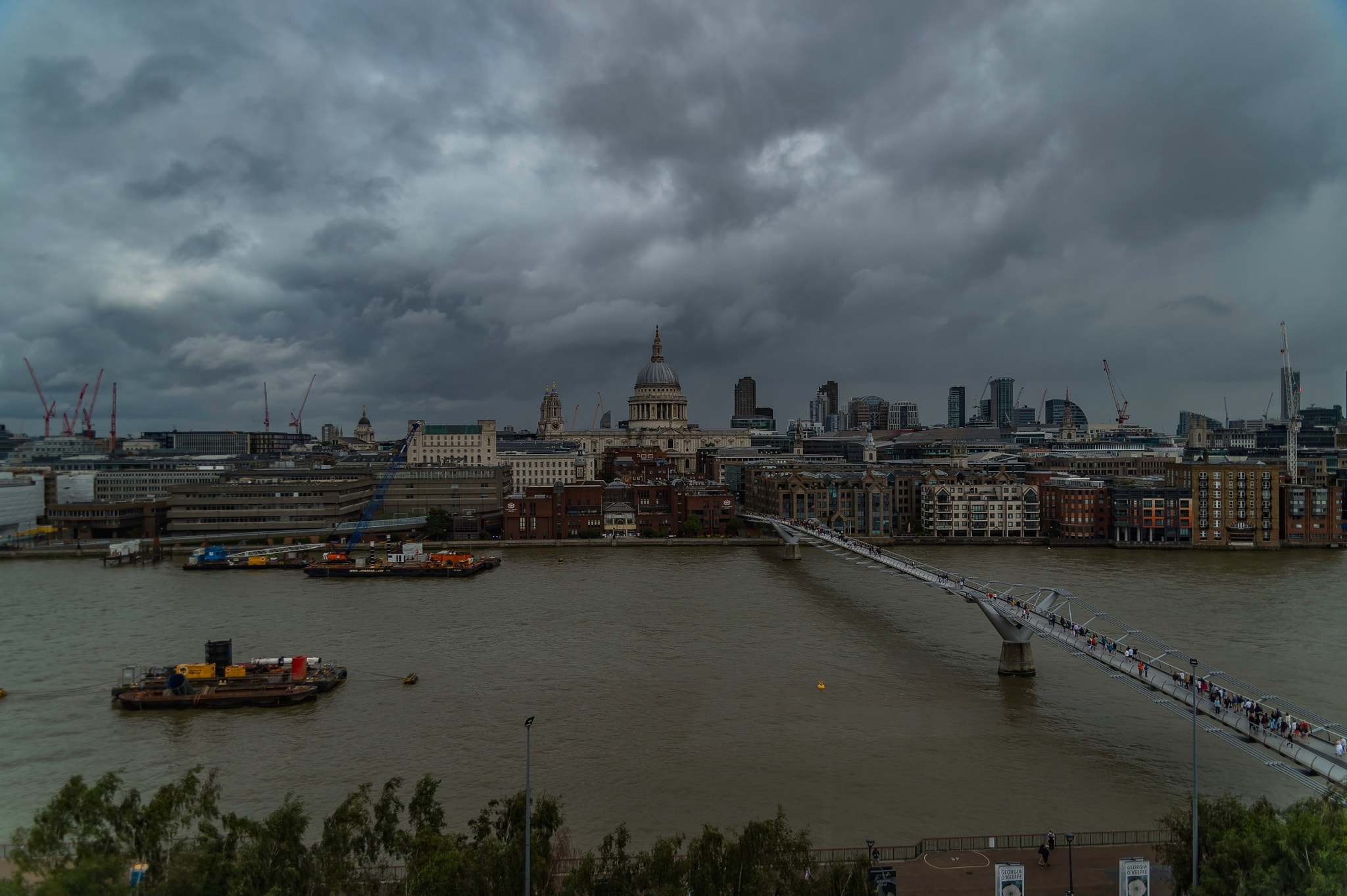Sigma 24-70mm F2.8 EX DG HSM sample photo. London photography