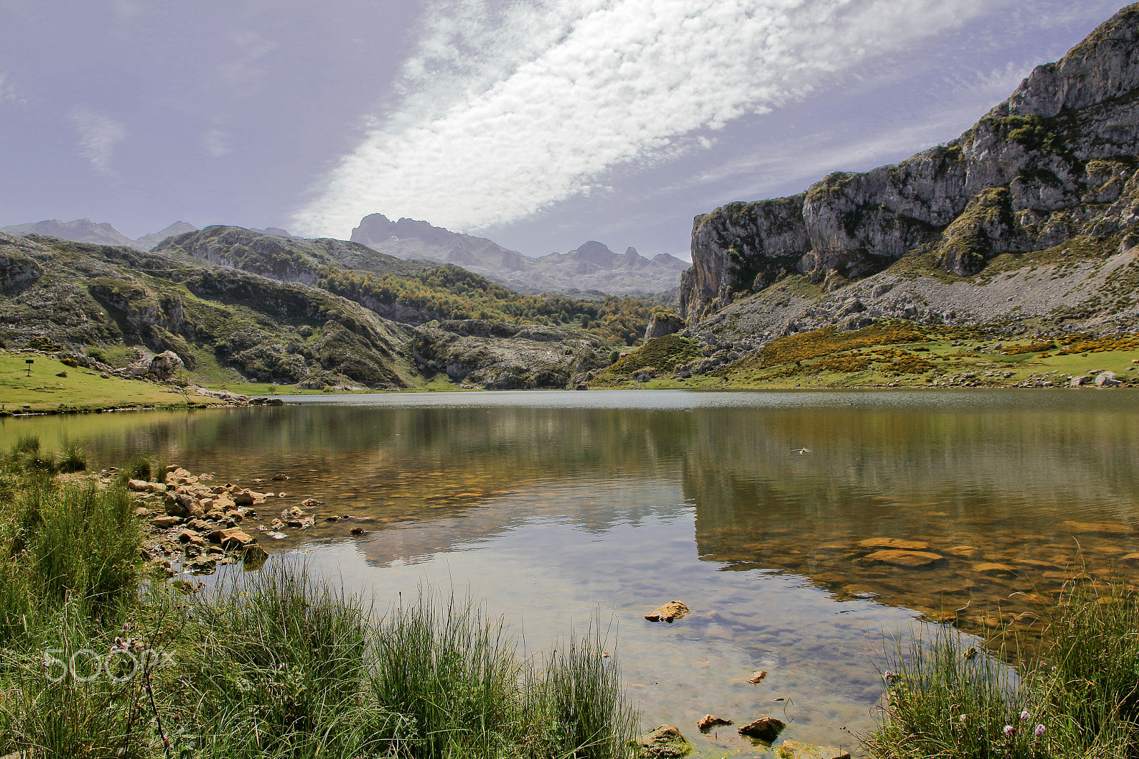 Canon EOS 1200D (EOS Rebel T5 / EOS Kiss X70 / EOS Hi) sample photo. Covadonga lake in asturias photography