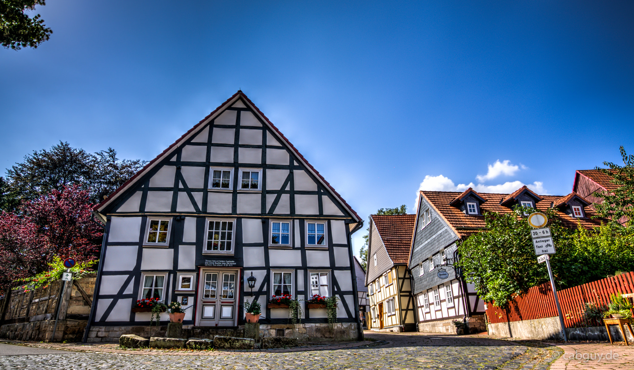 Sony ILCA-77M2 + Sigma 10-20mm F3.5 EX DC HSM sample photo. Korbach old town photography