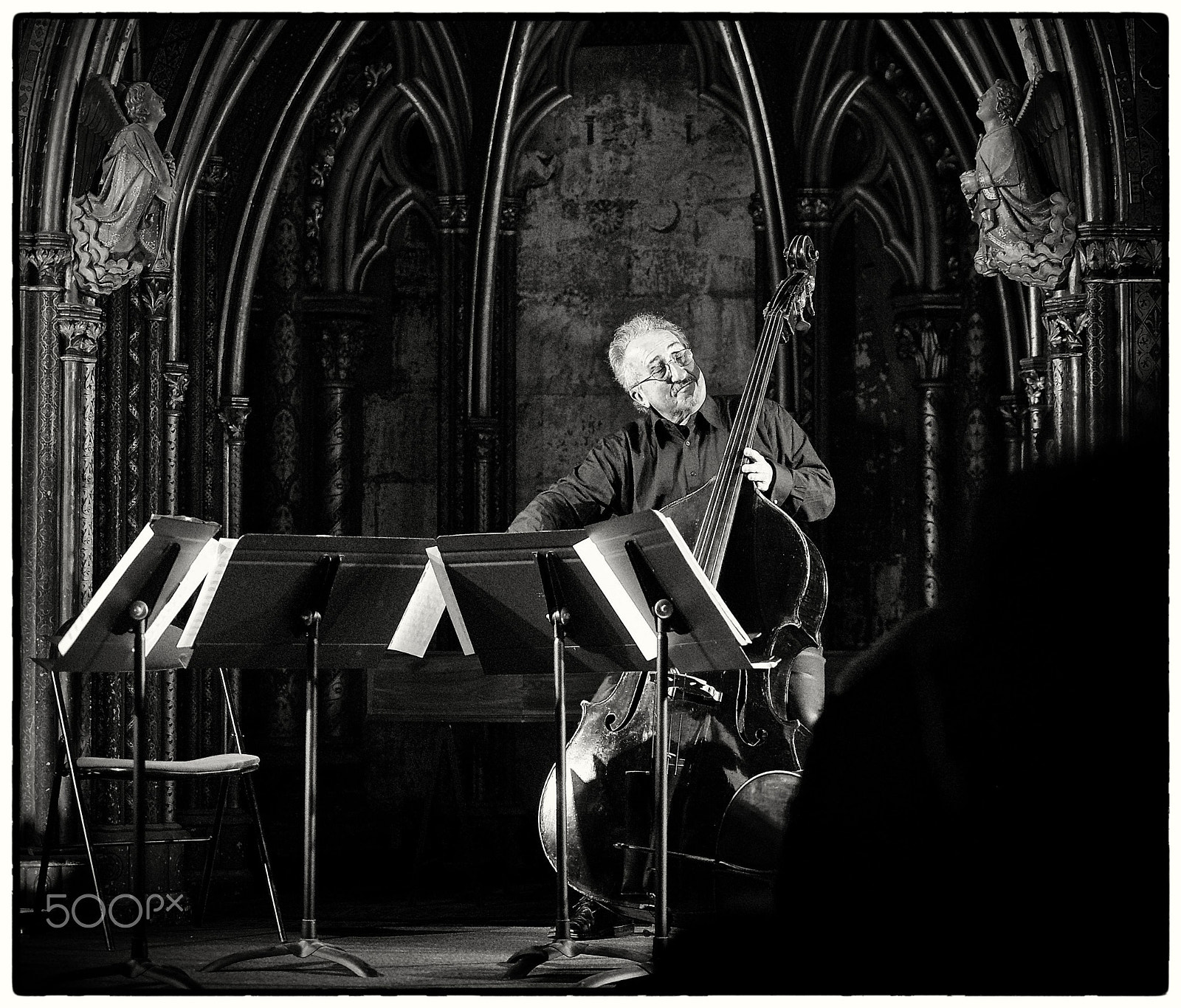 Sony a7S + Sony Vario Tessar T* FE 24-70mm F4 ZA OSS sample photo. Playing for the angels photography