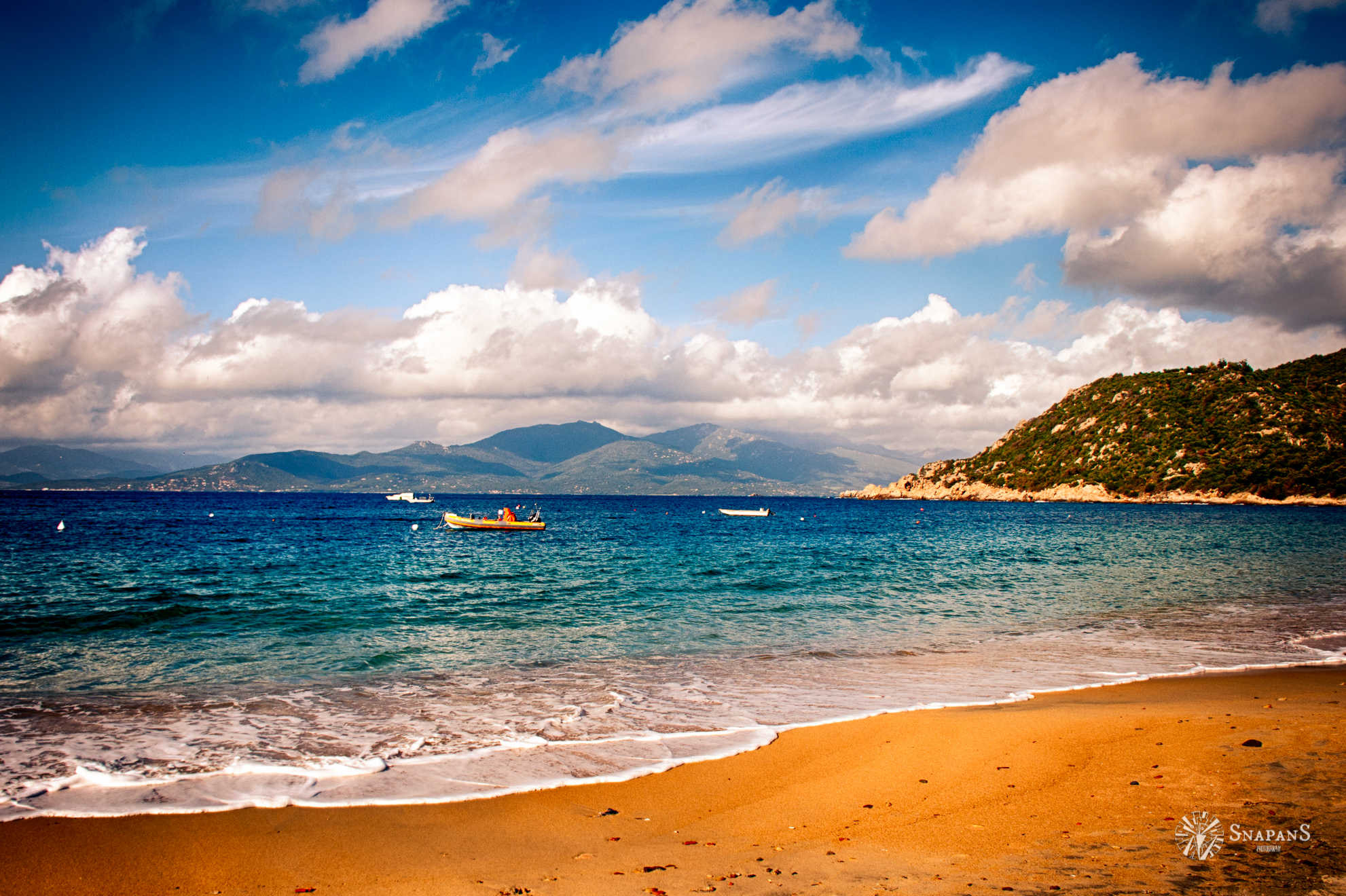 Nikon D5000 sample photo. Corica's coast photography