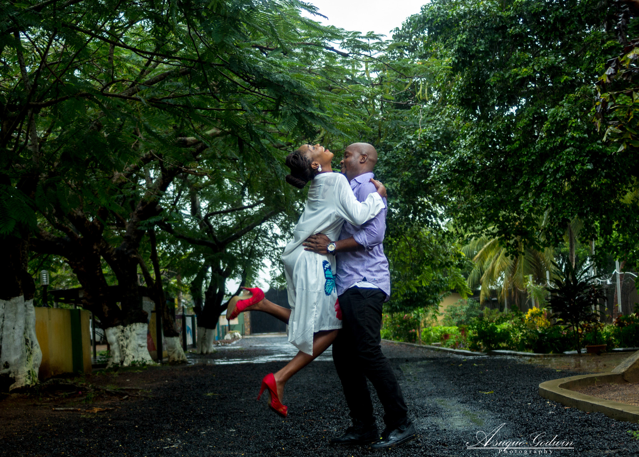 Canon EF 28-80mm f/3.5-5.6 sample photo. Love in the air photography