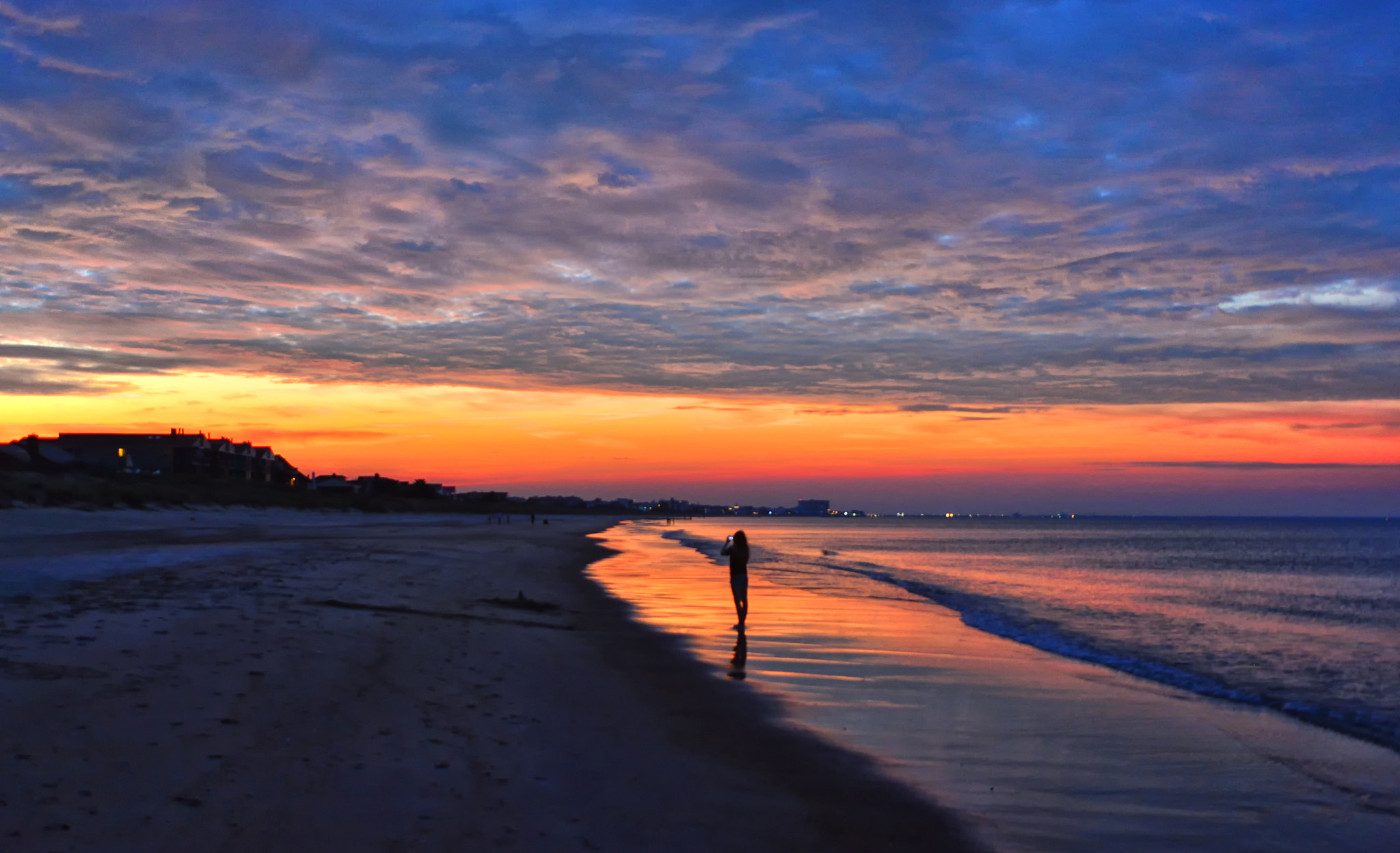 Sigma 18-50mm F2.8-4.5 DC OS HSM sample photo. Shooting the sunset photography