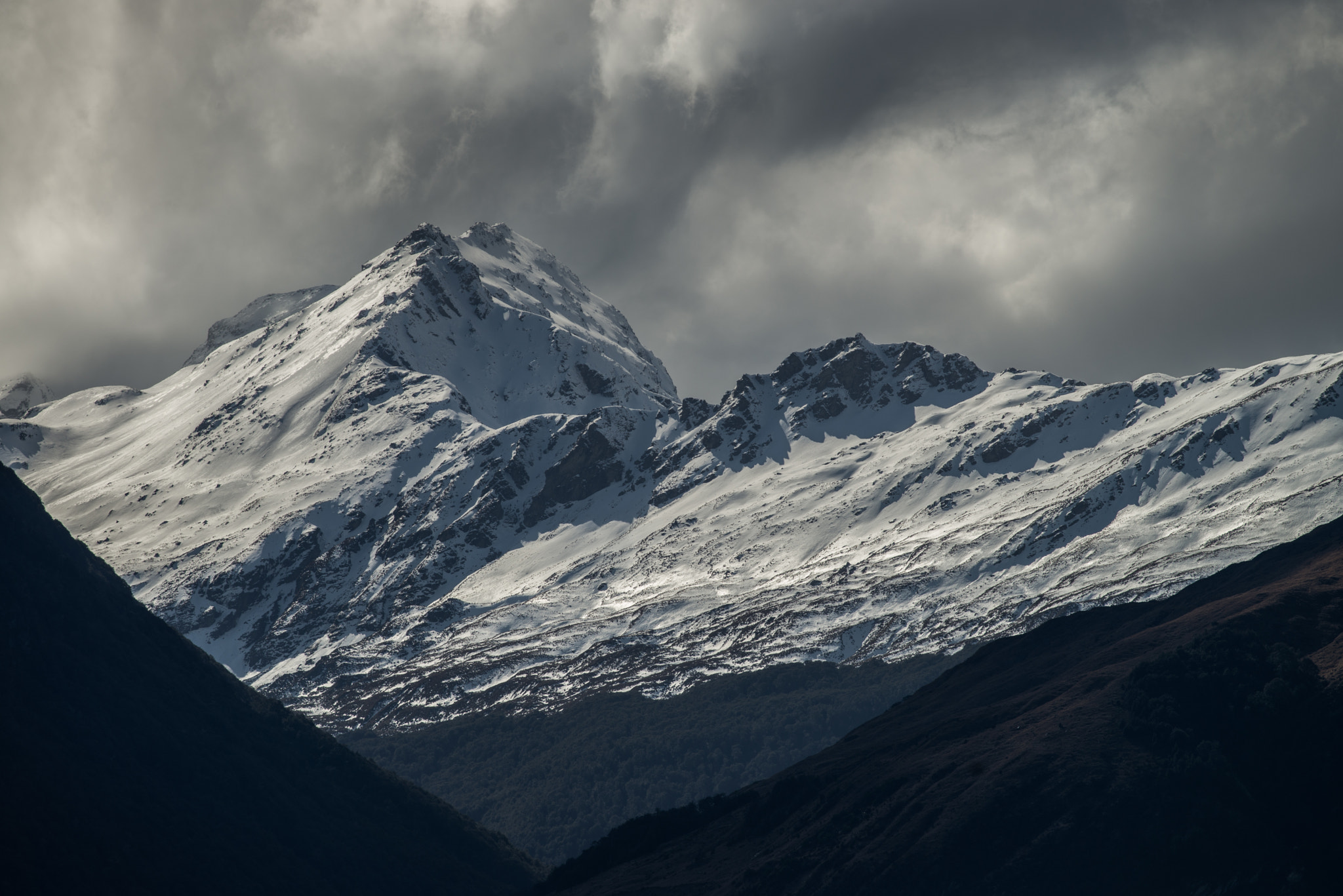 Nikon D600 + Nikon AF-S Nikkor 300mm F4D ED-IF sample photo. Mount earnslaw photography