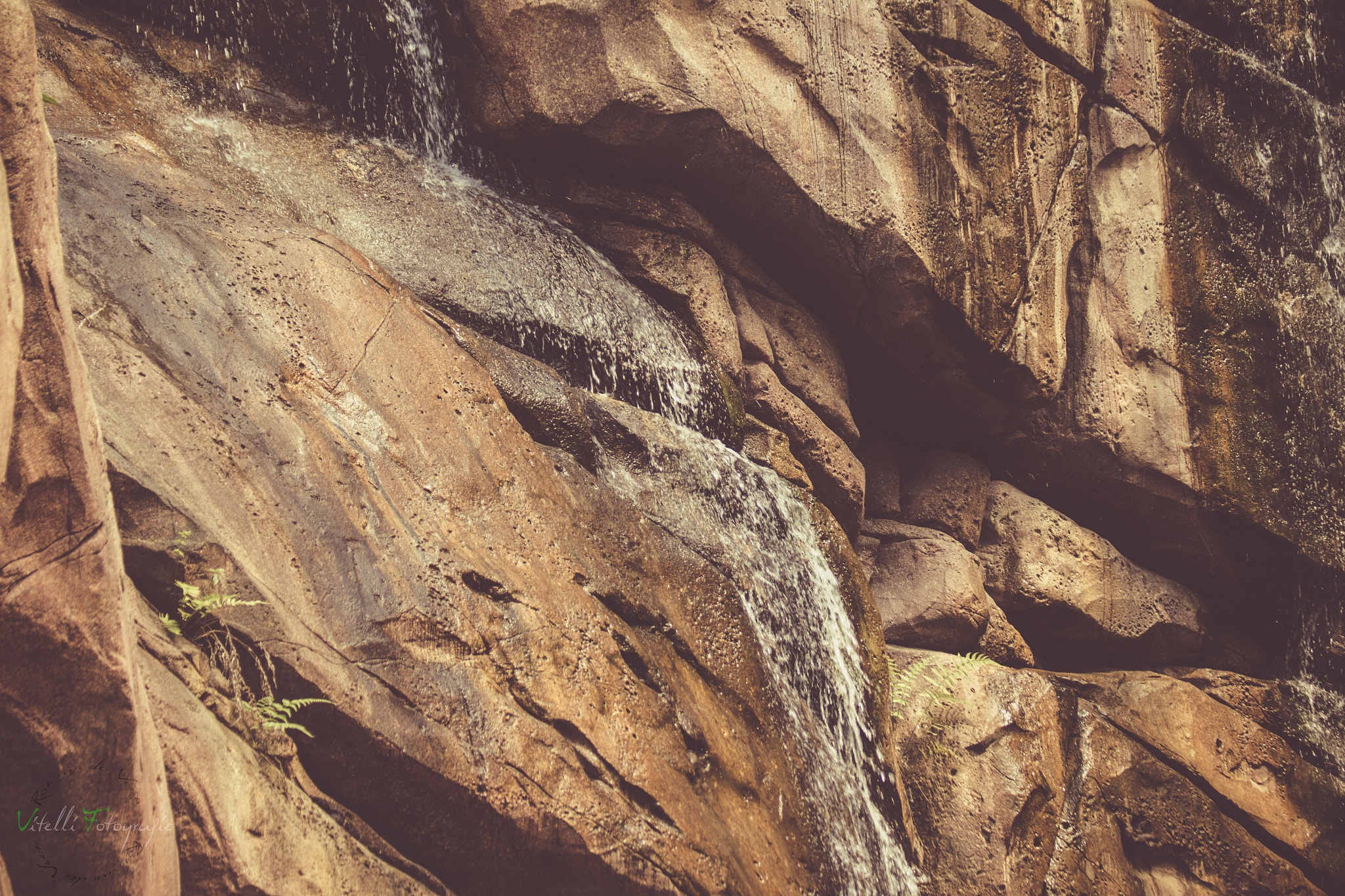 Canon EF 70-300mm F4-5.6 IS USM sample photo. Rocky wall photography