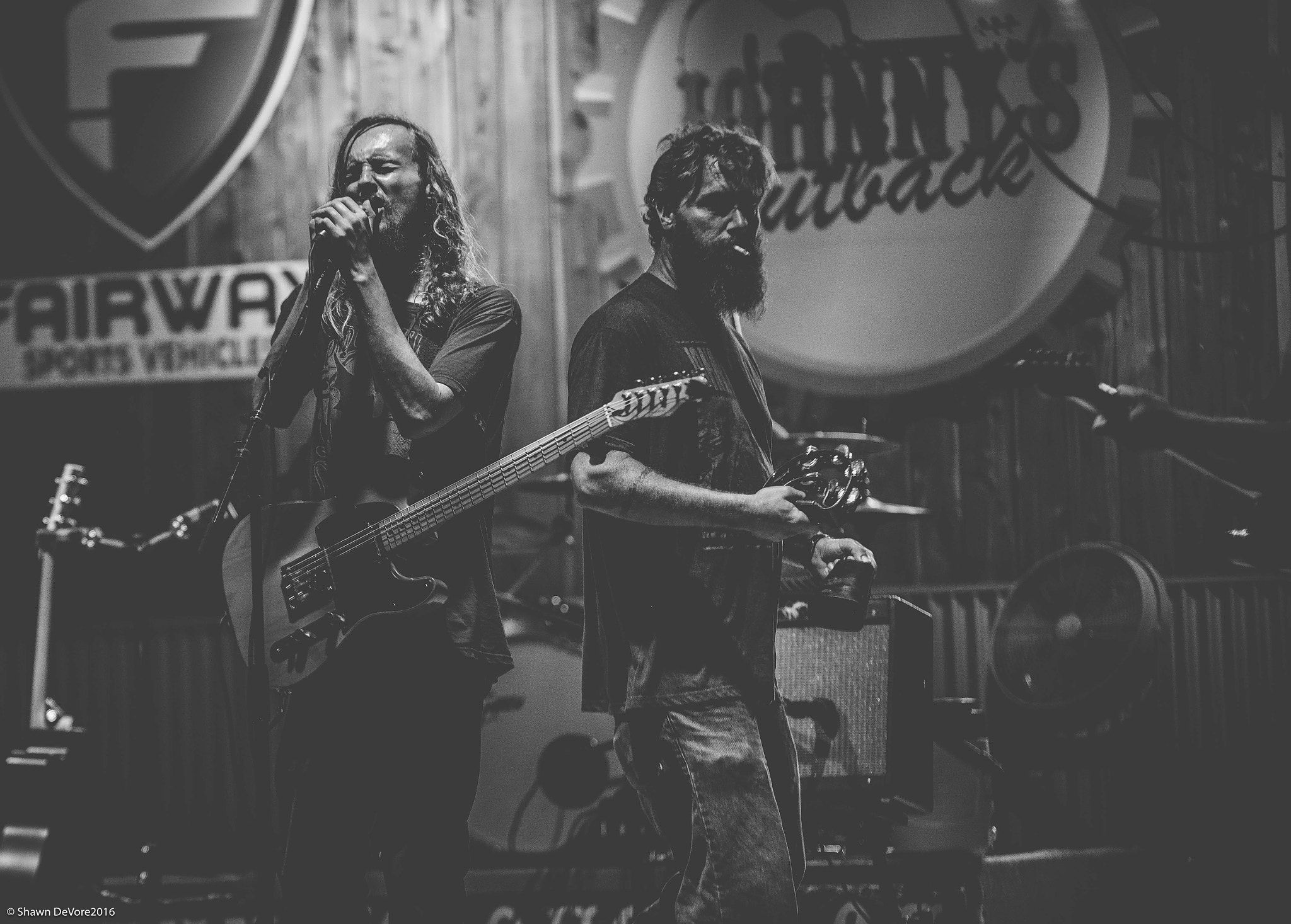 Sigma 70-200mm F2.8 EX DG Macro HSM II sample photo. Austin music photography