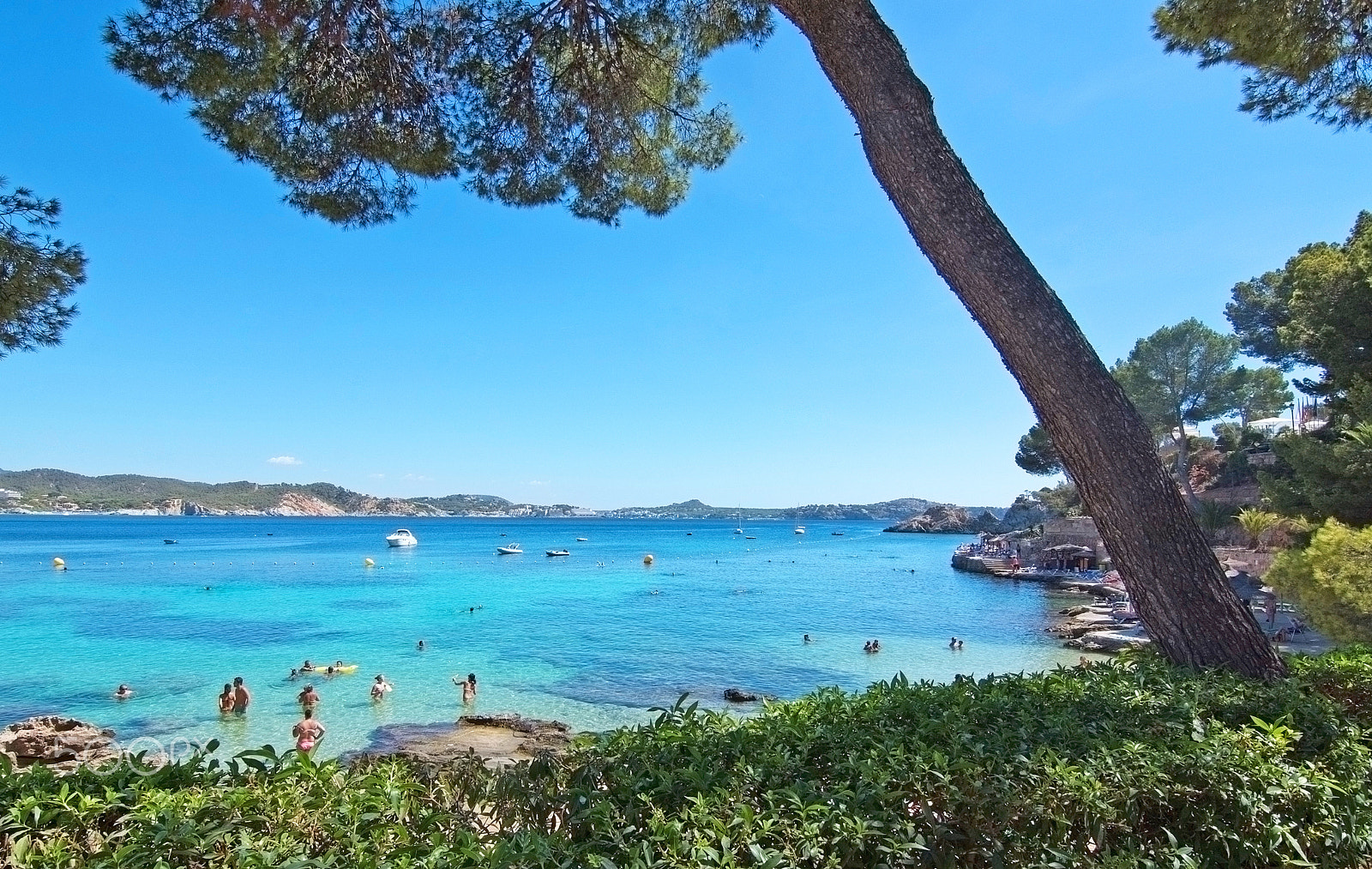 Nikon D7100 sample photo. Cala fornells beach photography