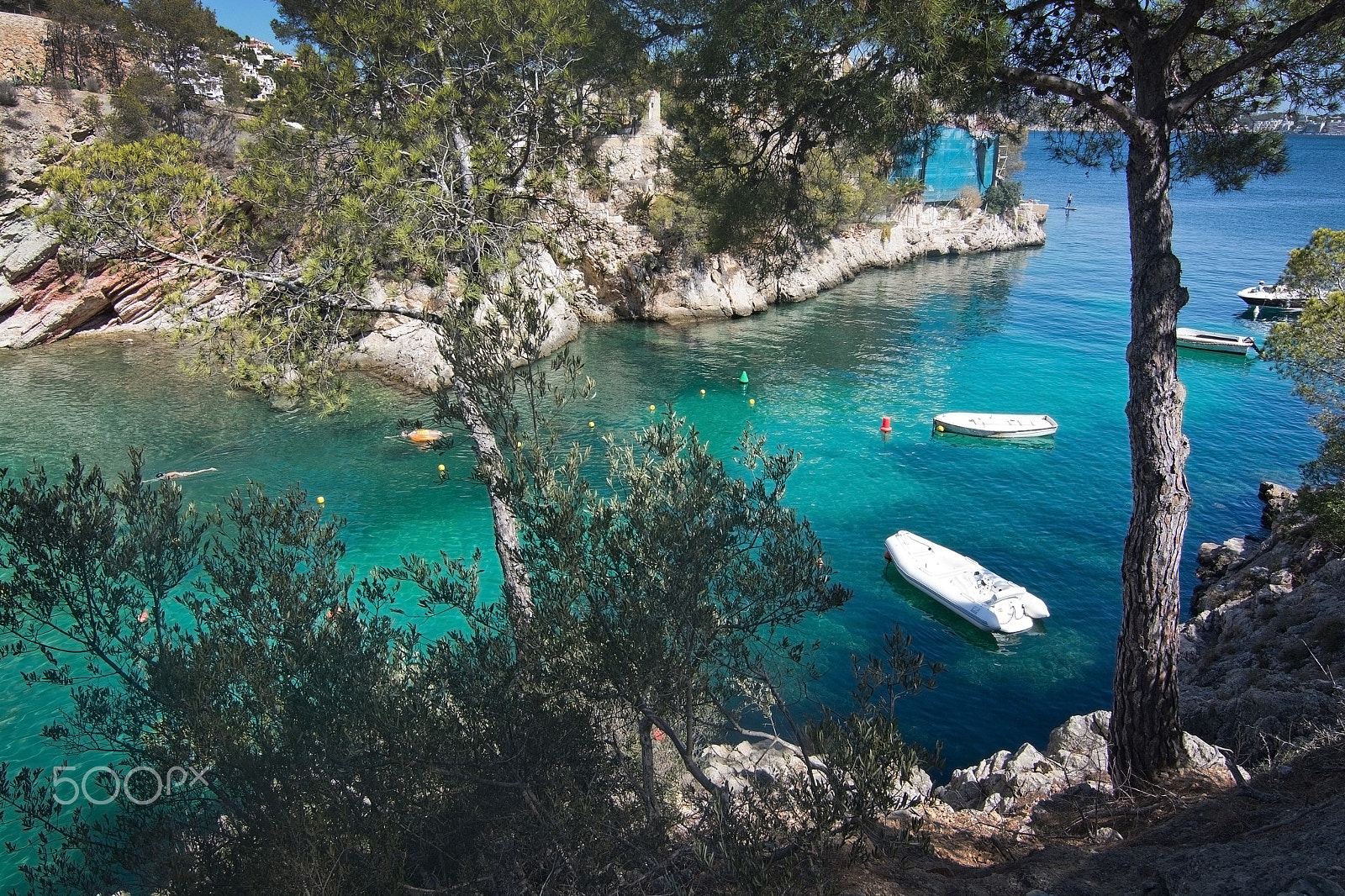 AF Zoom-Nikkor 35-105mm f/3.5-4.5 sample photo. Cala fornells beach photography