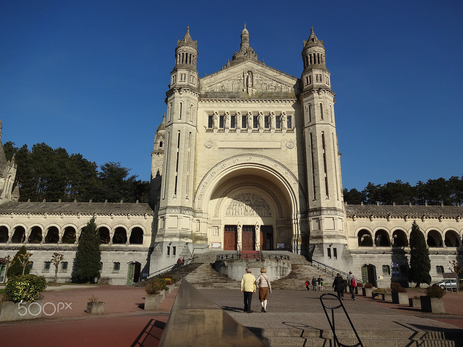 Sony DSC-WX100 sample photo. Cathedral of lisieux photography