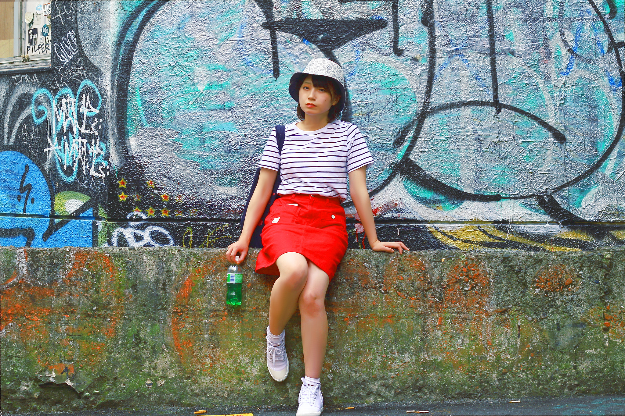 Canon EOS 600D (Rebel EOS T3i / EOS Kiss X5) sample photo. Graffiti girl photography