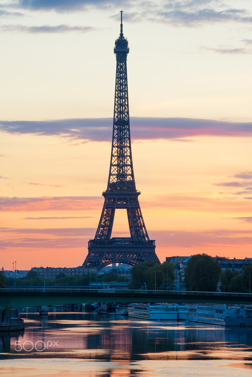 Nikon D800 sample photo. Eiffel tower in paris, france. photography