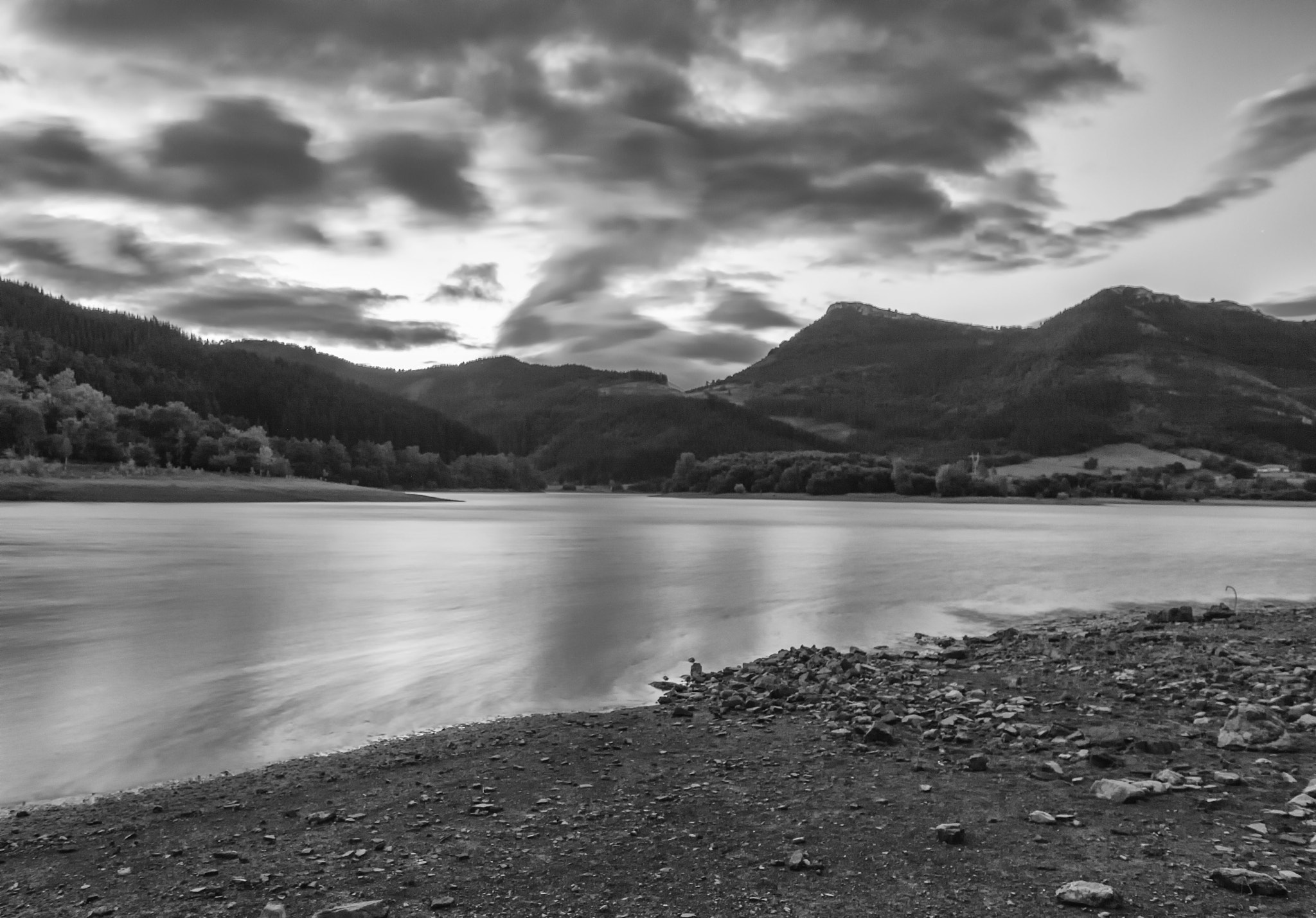 Tokina AT-X Pro 12-24mm F4 (IF) DX sample photo. Urkulu b&w photography